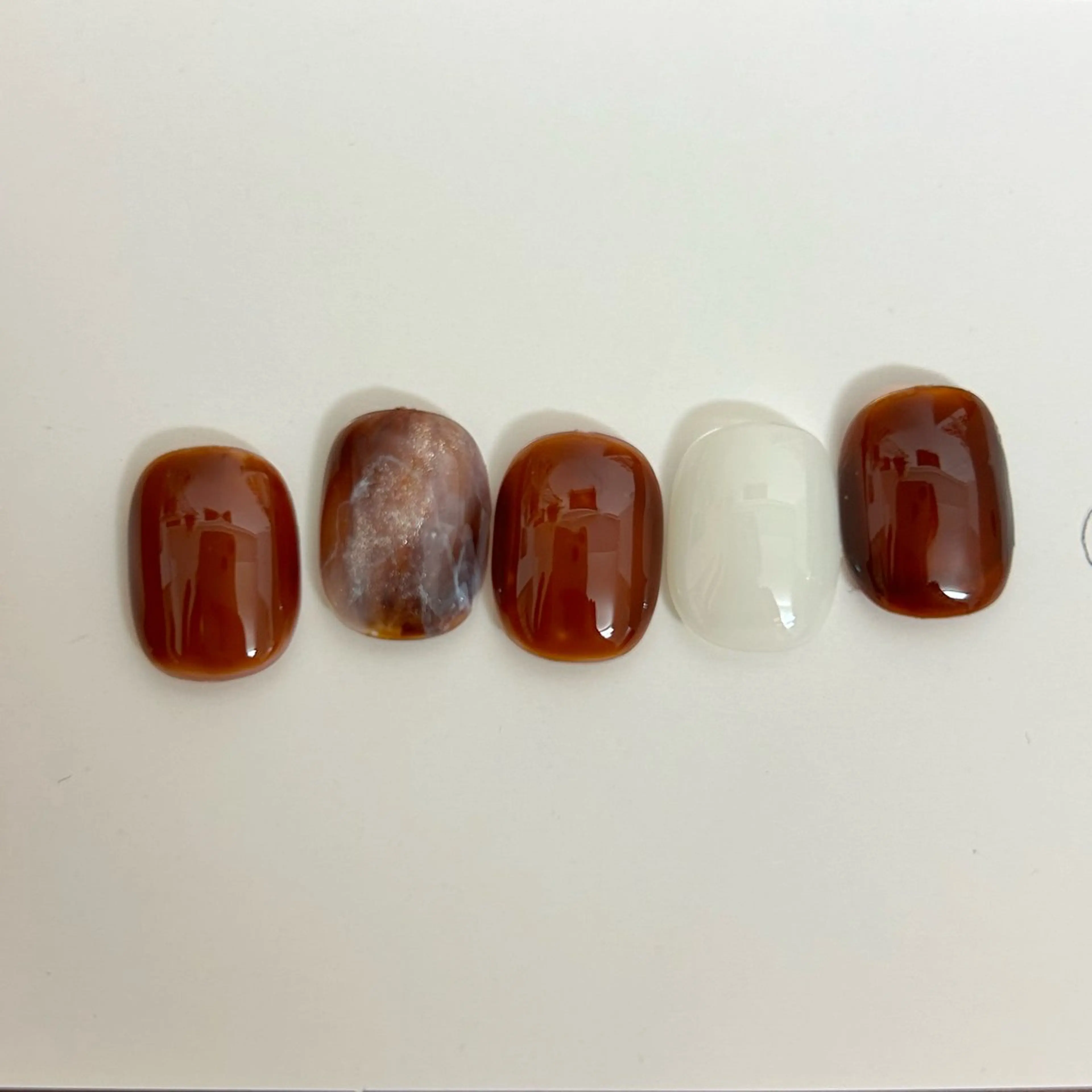 ネイル ハンドネイル 【長さ出し】 IRIS NAILのネイルデザイン
