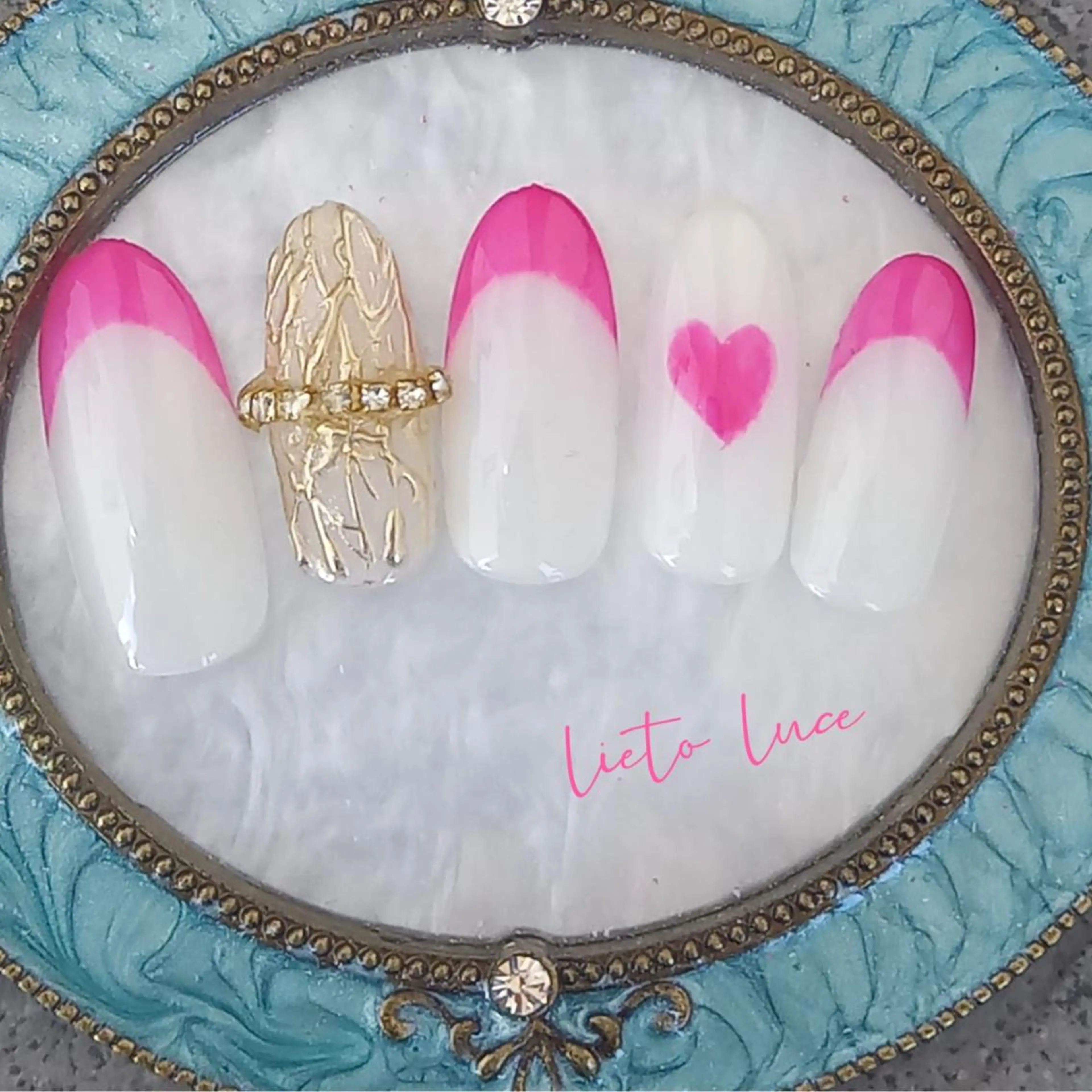 ネイル フレンチネイル ミラーネイル lieto luce Yukaのネイルデザイン