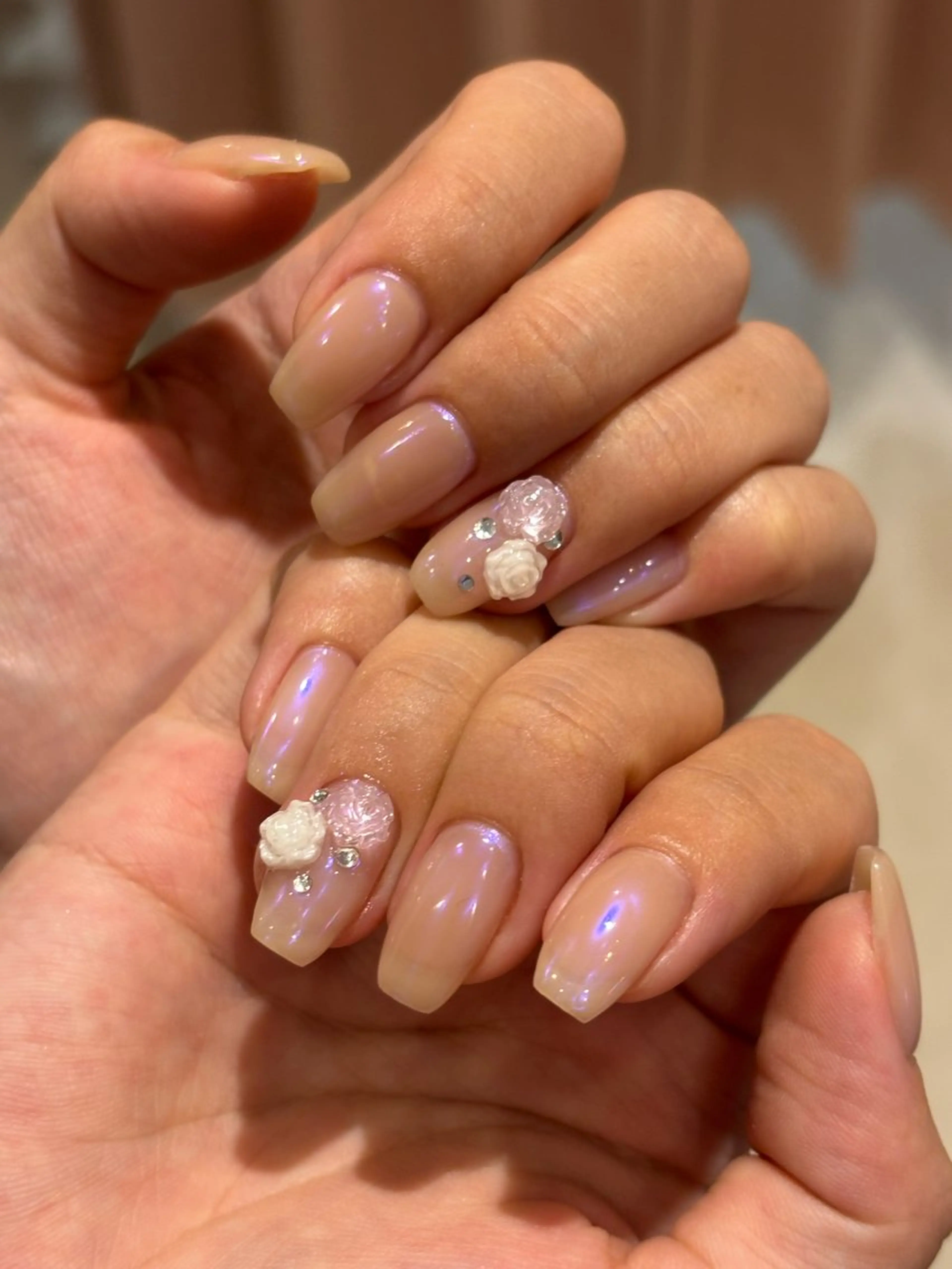 ネイル オーロラネイル ミラーネイル ハンドネイル clear yayoiのネイルデザイン