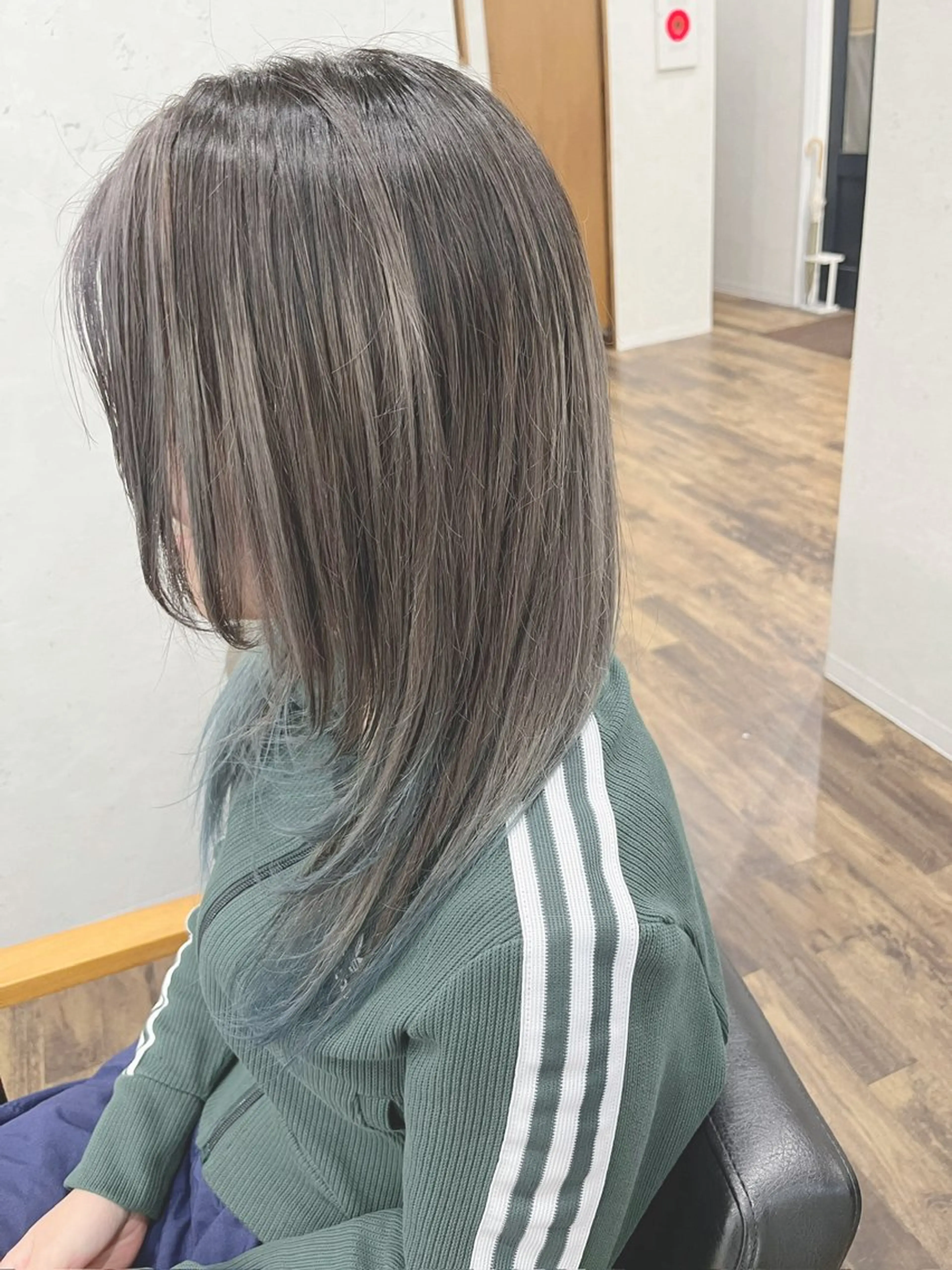 ロング 柏木 輝仁のヘアスタイル
