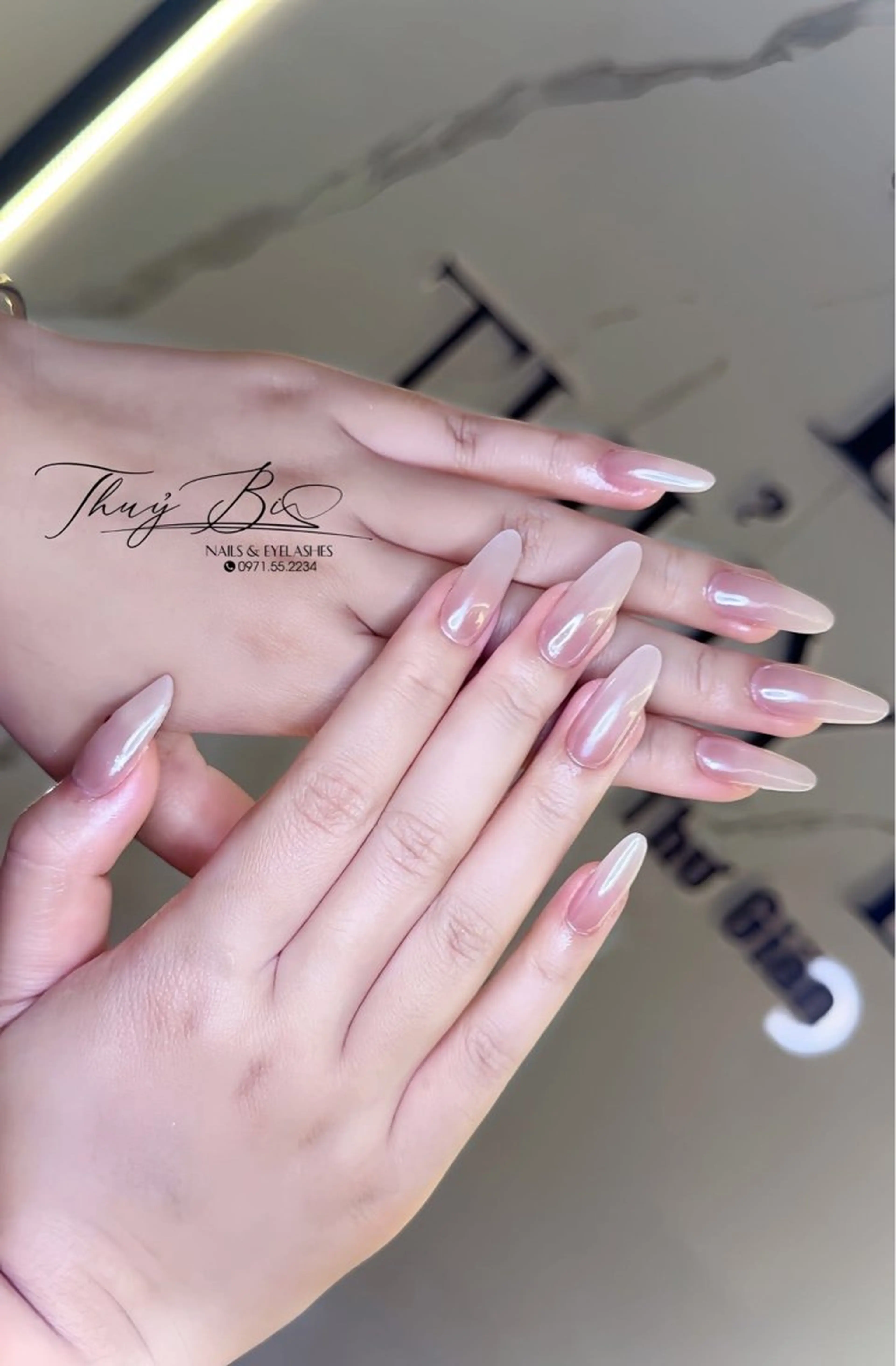 ネイル Rose Ana.Chuoのネイルデザイン
