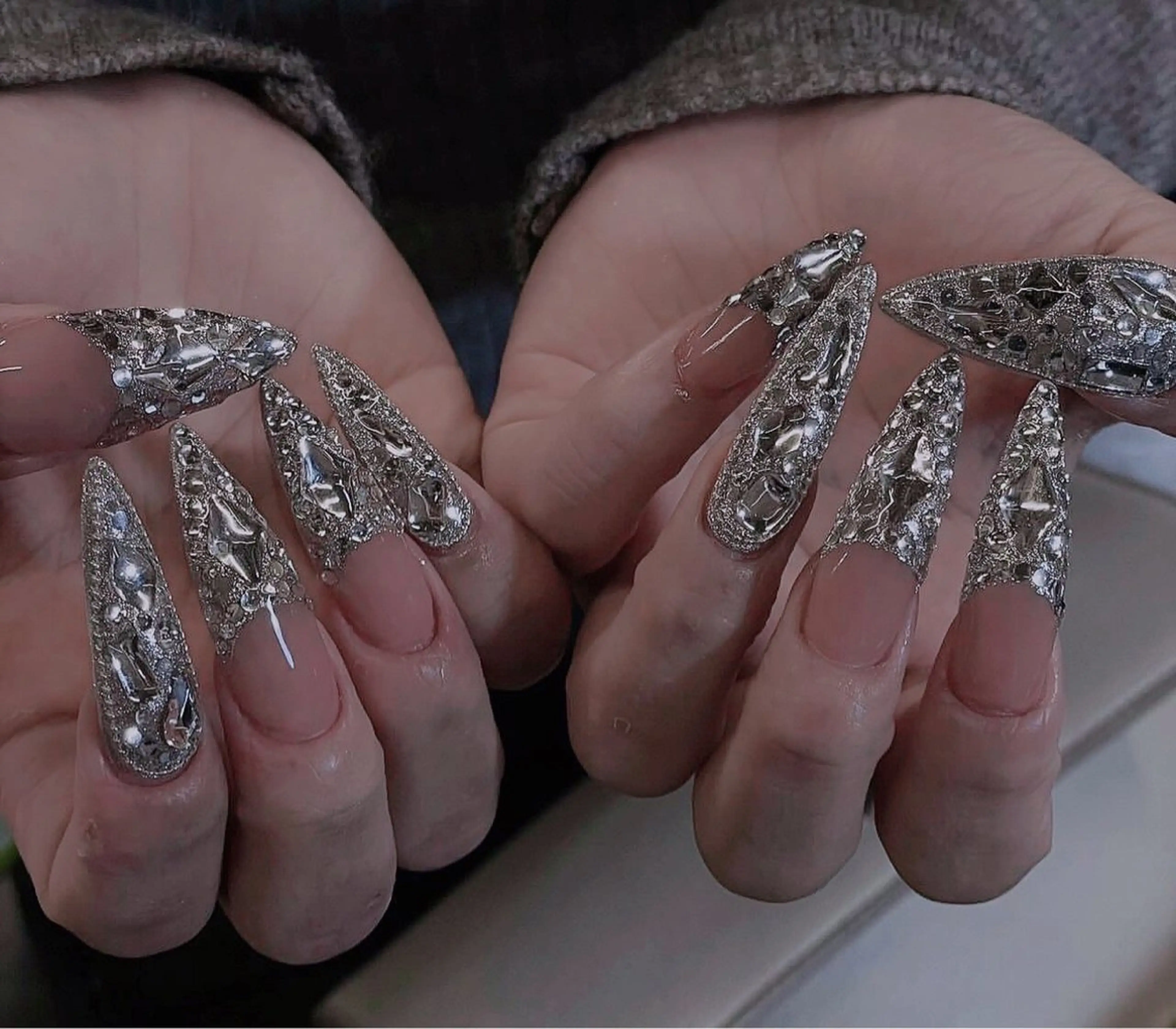 ネイル フレンチネイル ジェルネイル ハロウィン キラキラネイル 韓国ネイル ハンドネイル H.baby Nail Salonのネイルデザイン