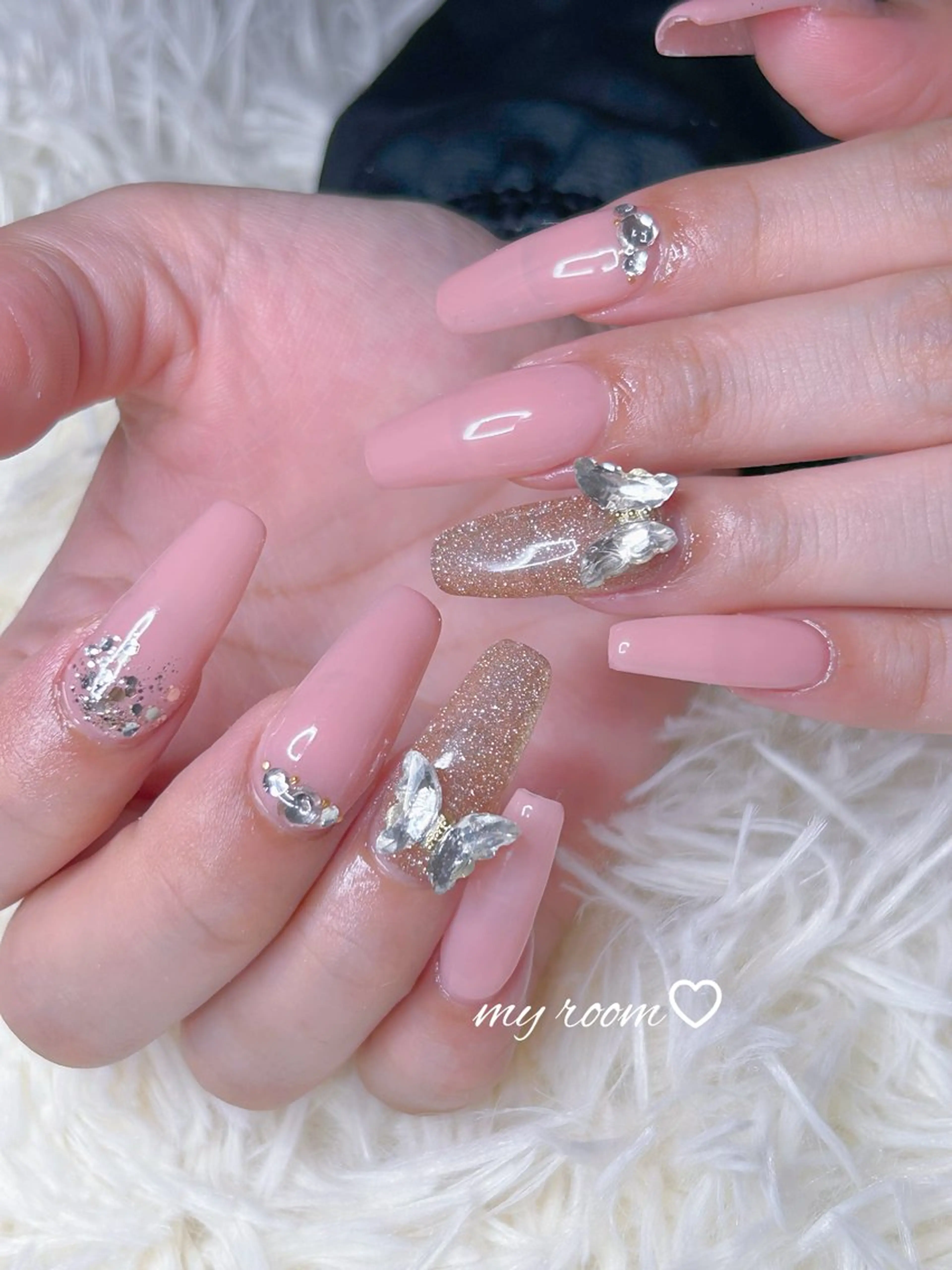 ネイル うるま市サロン Yuko Izawaのネイルデザイン