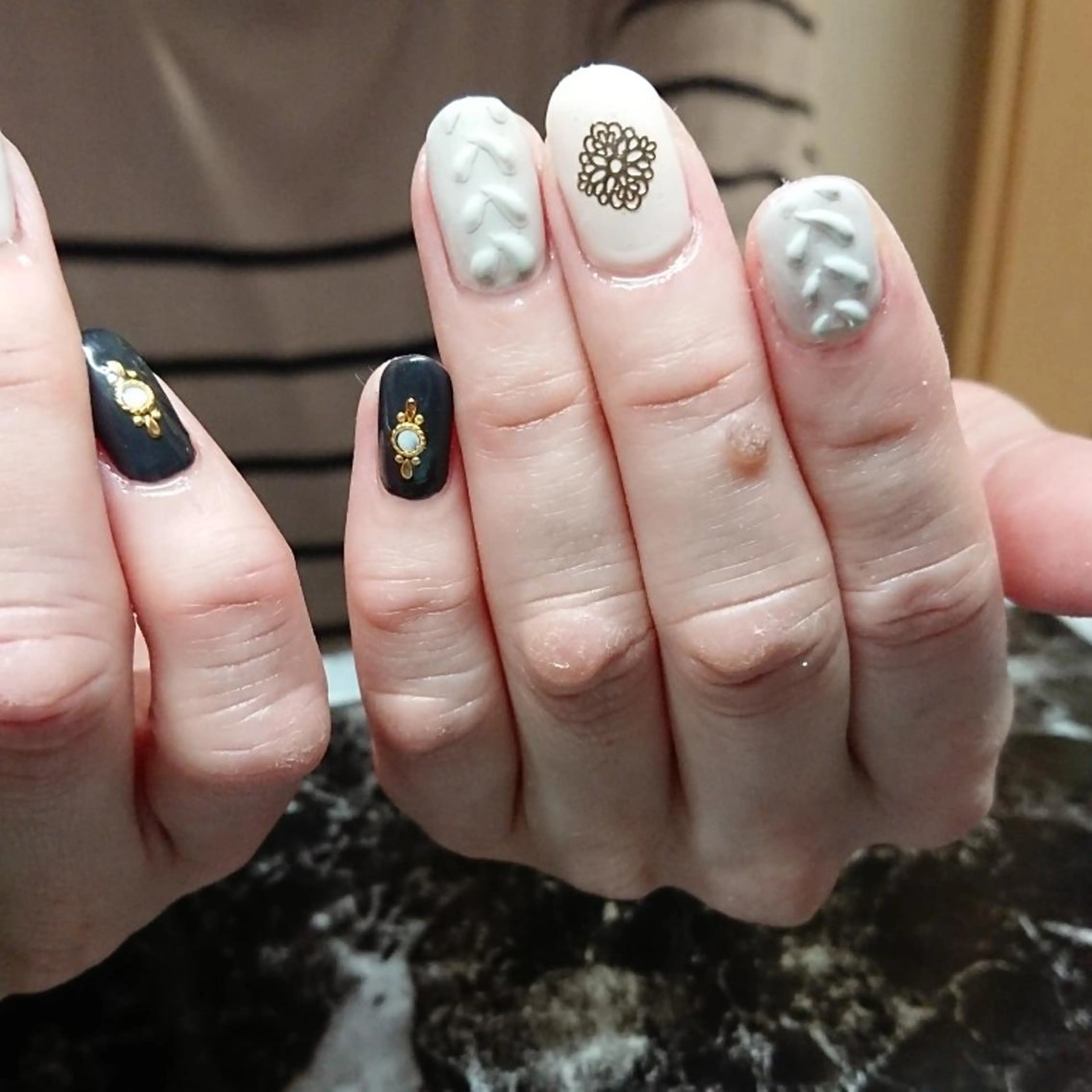 ネイル instinkt_ Mio Mizunoのネイルデザイン