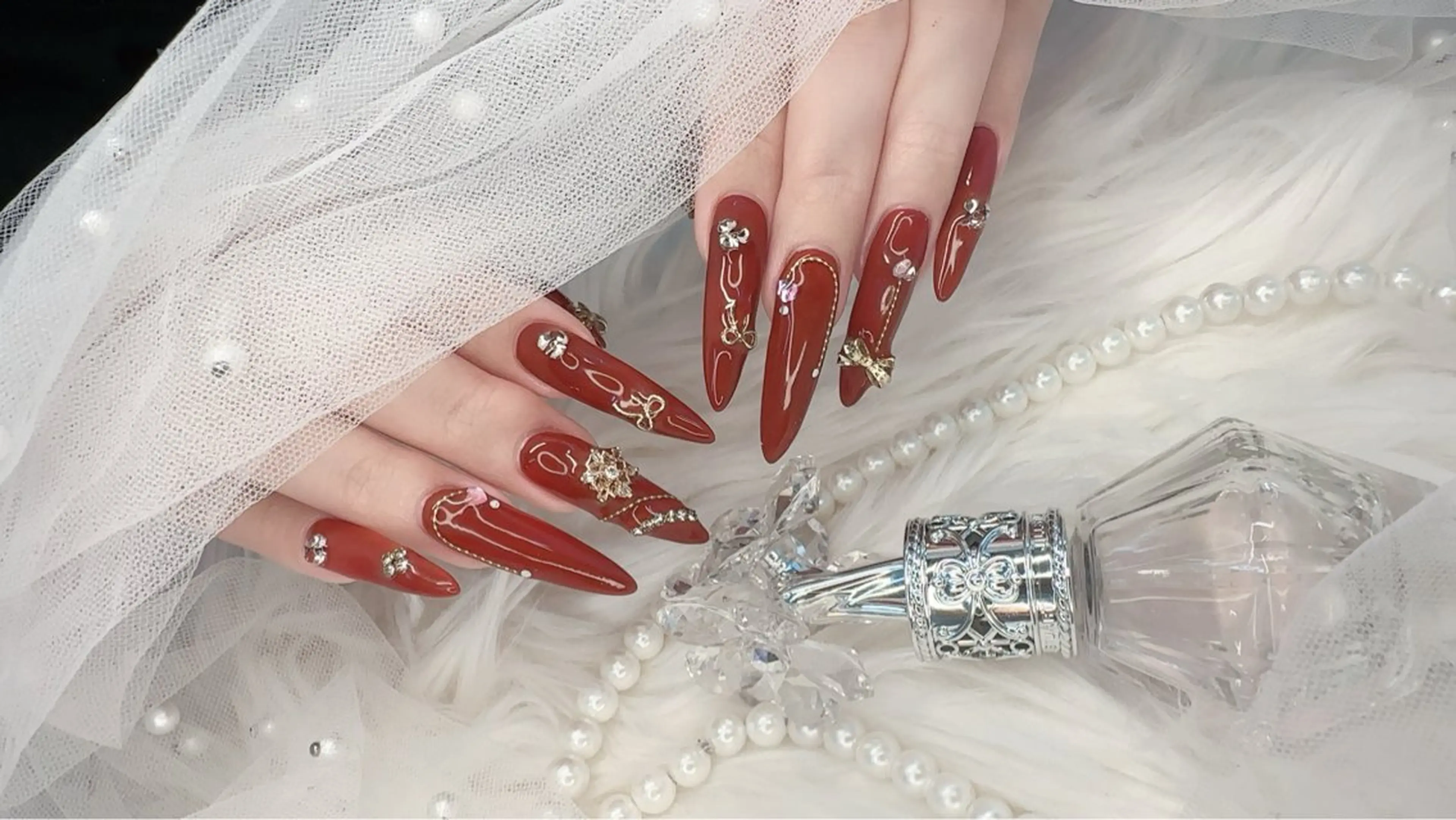 ネイル R nailsalon所属・R salonのネイルデザイン