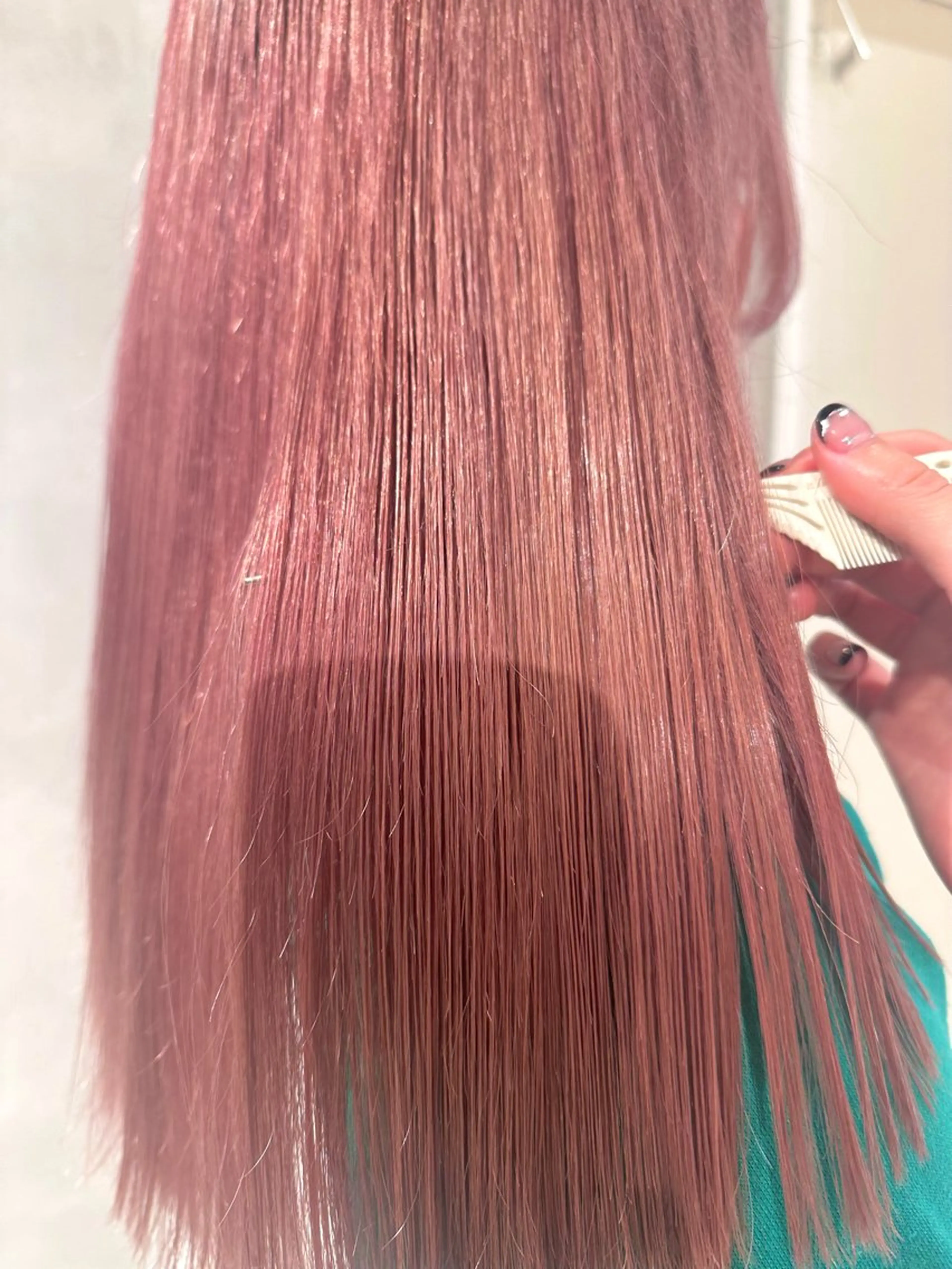 ロング カラー ベージュカラー ブリーチ ピンクカラー ピンクベージュ 似合わせ小顔ショート /akane🐰♥️のヘアスタイル
