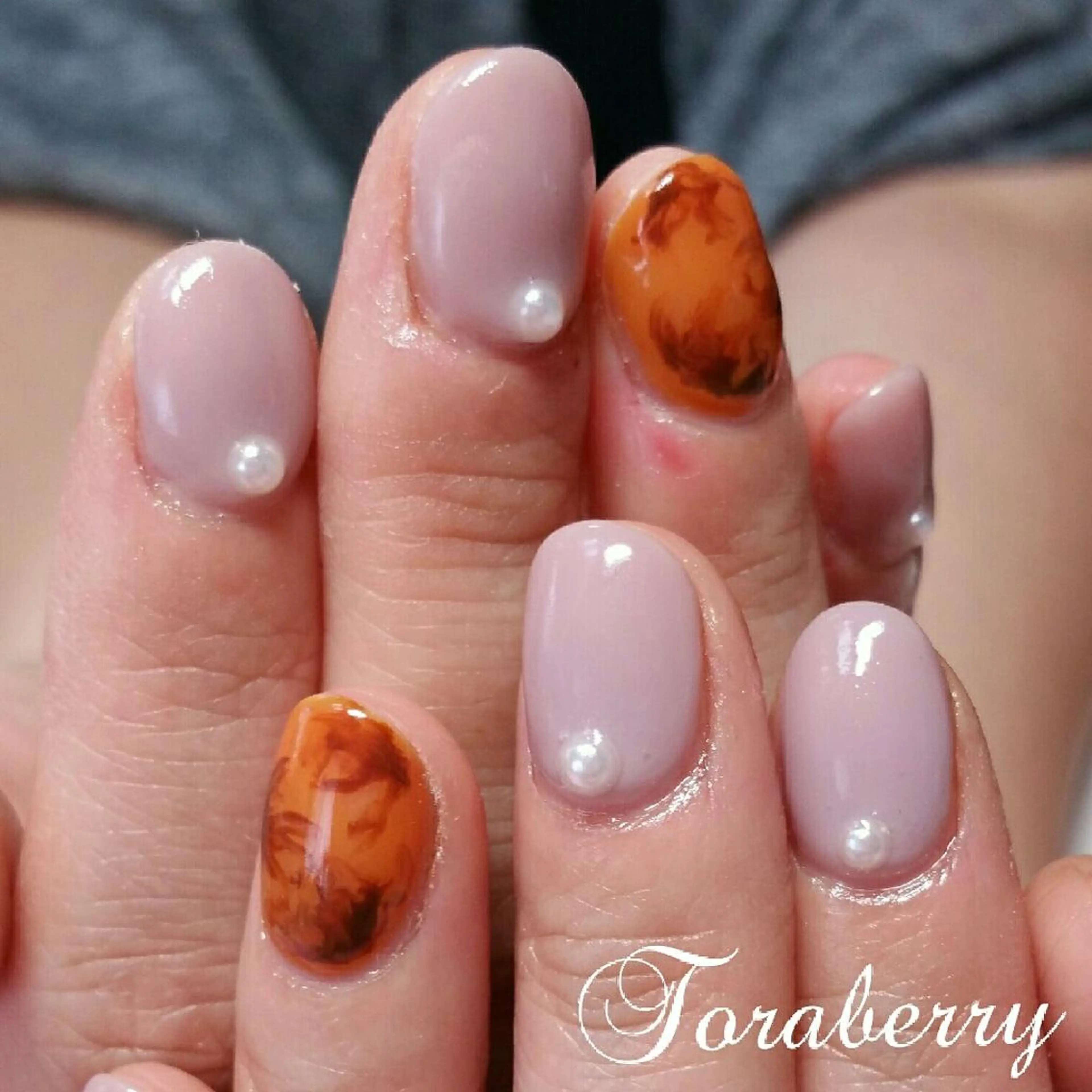 ネイル べっ甲ネイル ネイリスト なつみのネイルデザイン