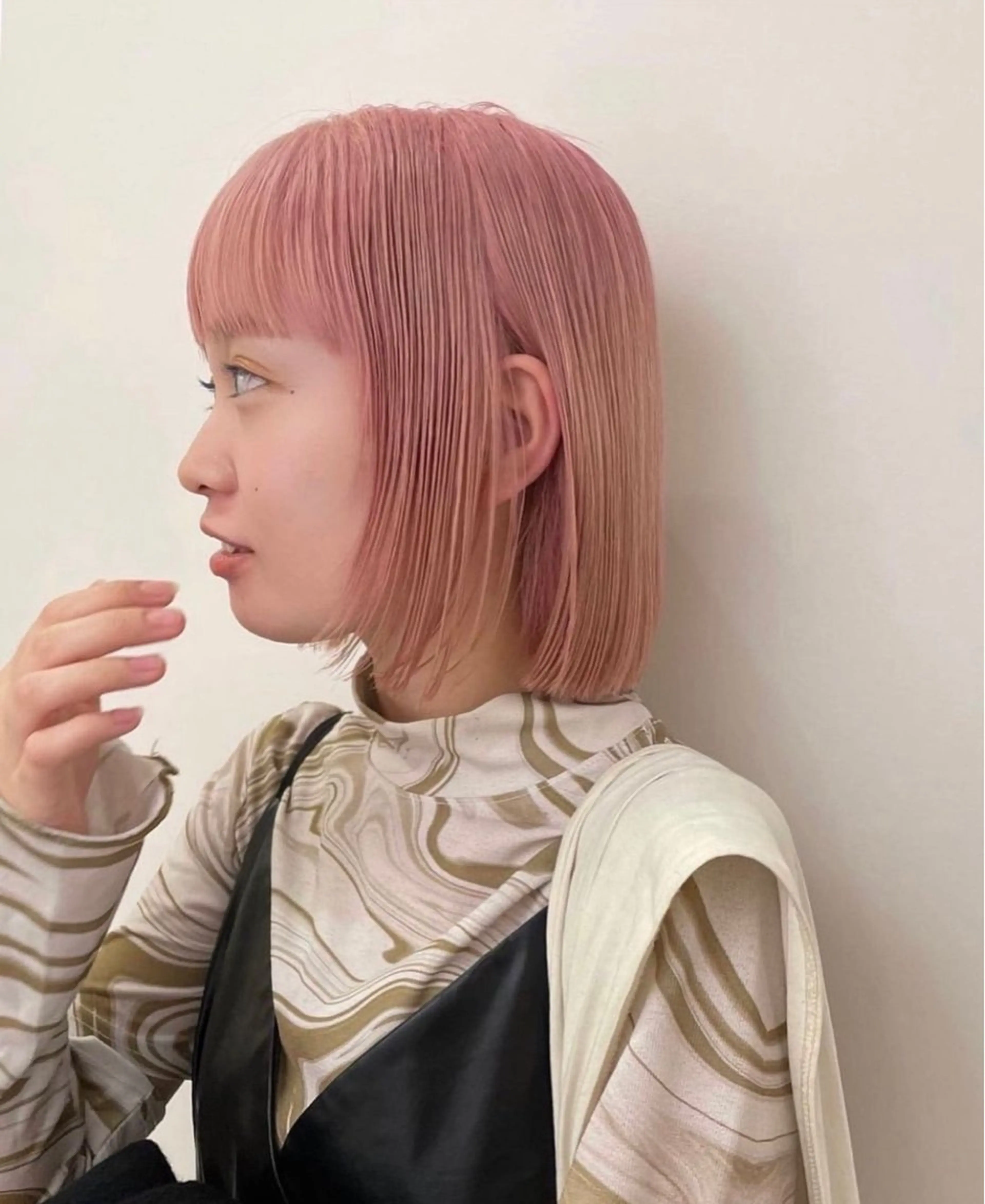 ミディアム カラー ブリーチ ケアブリーチ ピンクカラー ヘアカラー ハイトーン大好き 美容師🕊️aiのヘアスタイル