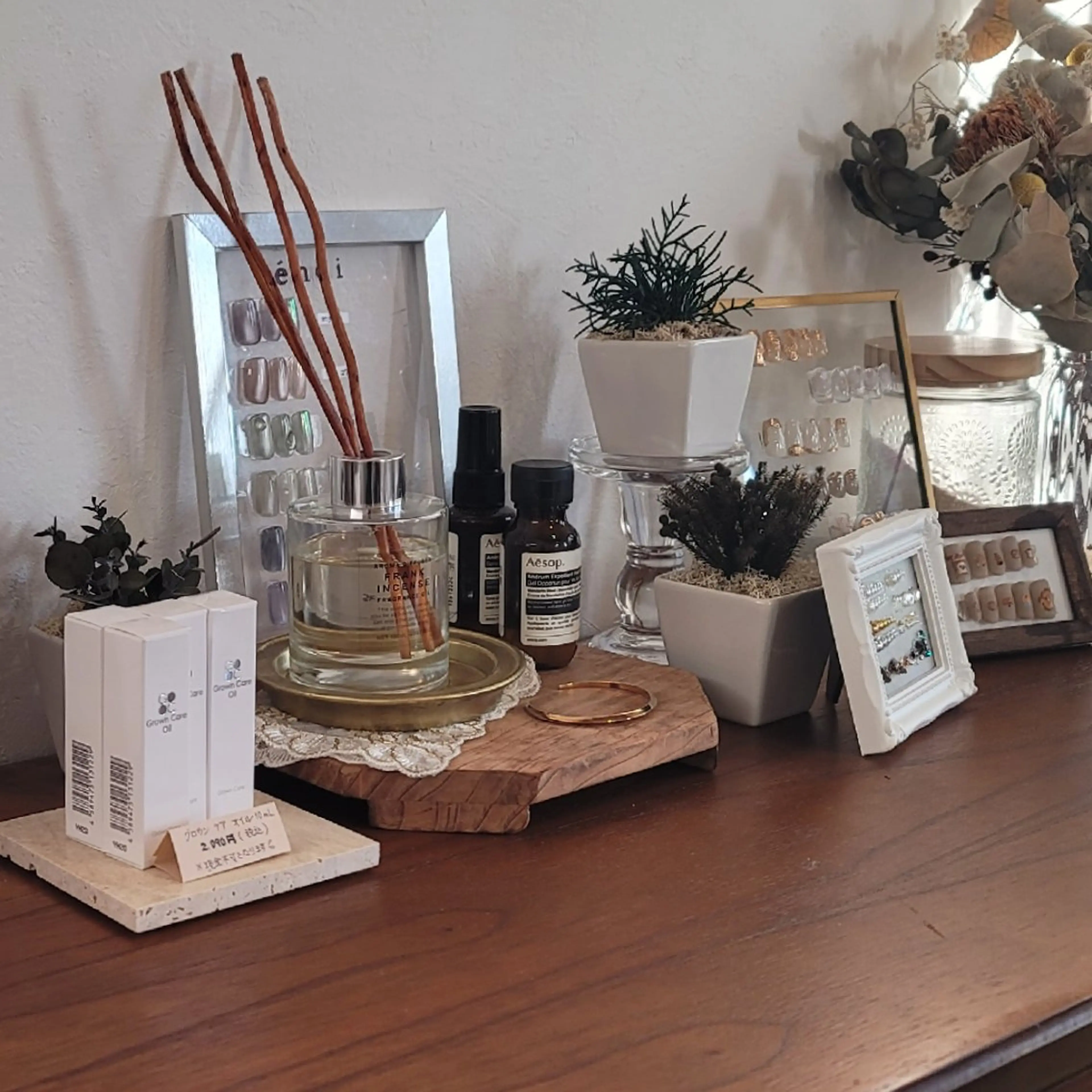 ネイル 🌲🌳🚪iiit o🌲🌳🌲のネイルデザイン