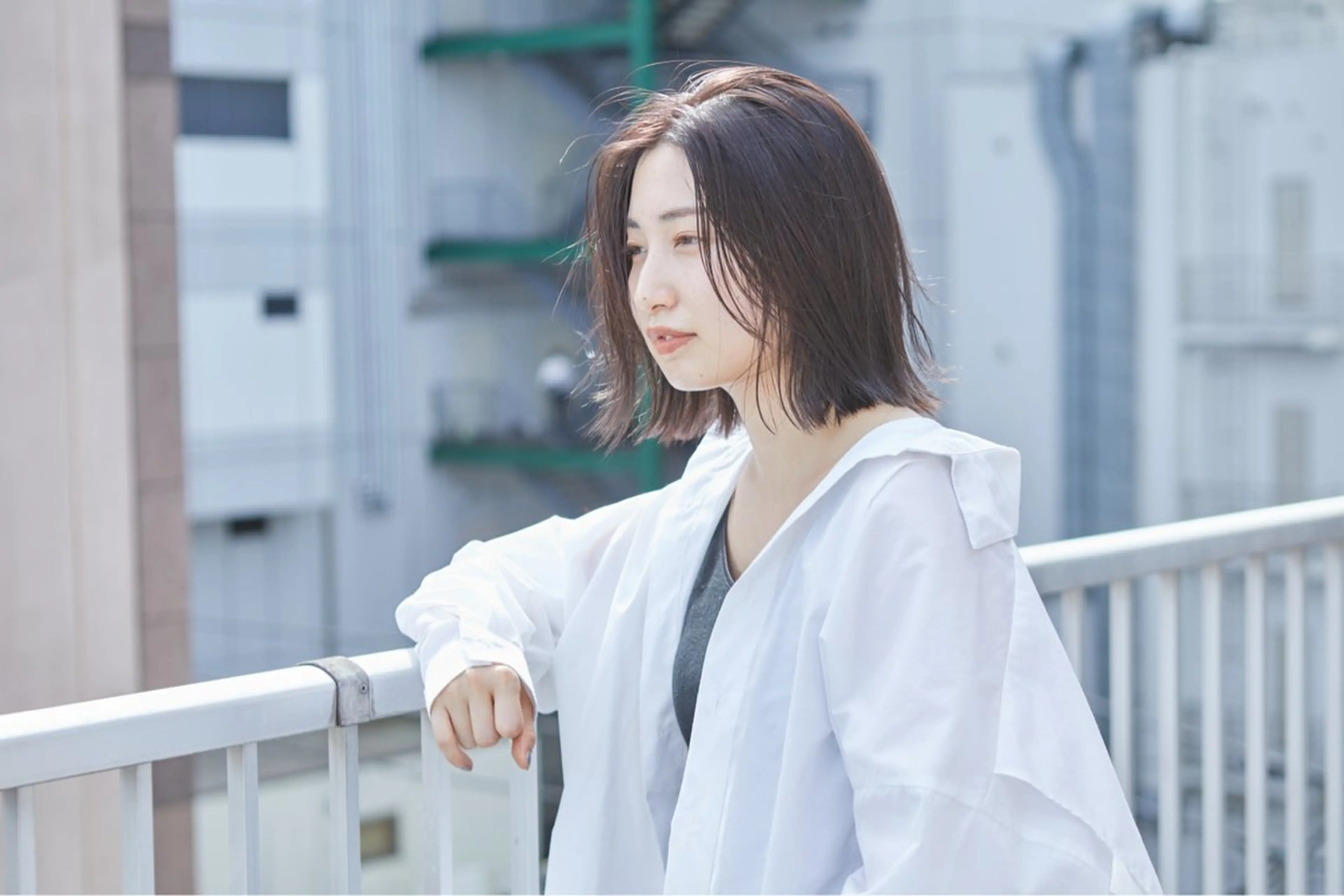 ミディアム カラー イルミナカラー 𝙱𝙻𝙴𝙽 𝚋𝚢 𝚍𝚘𝚝.所属・🤍BLEN 窓🤍のヘアスタイル