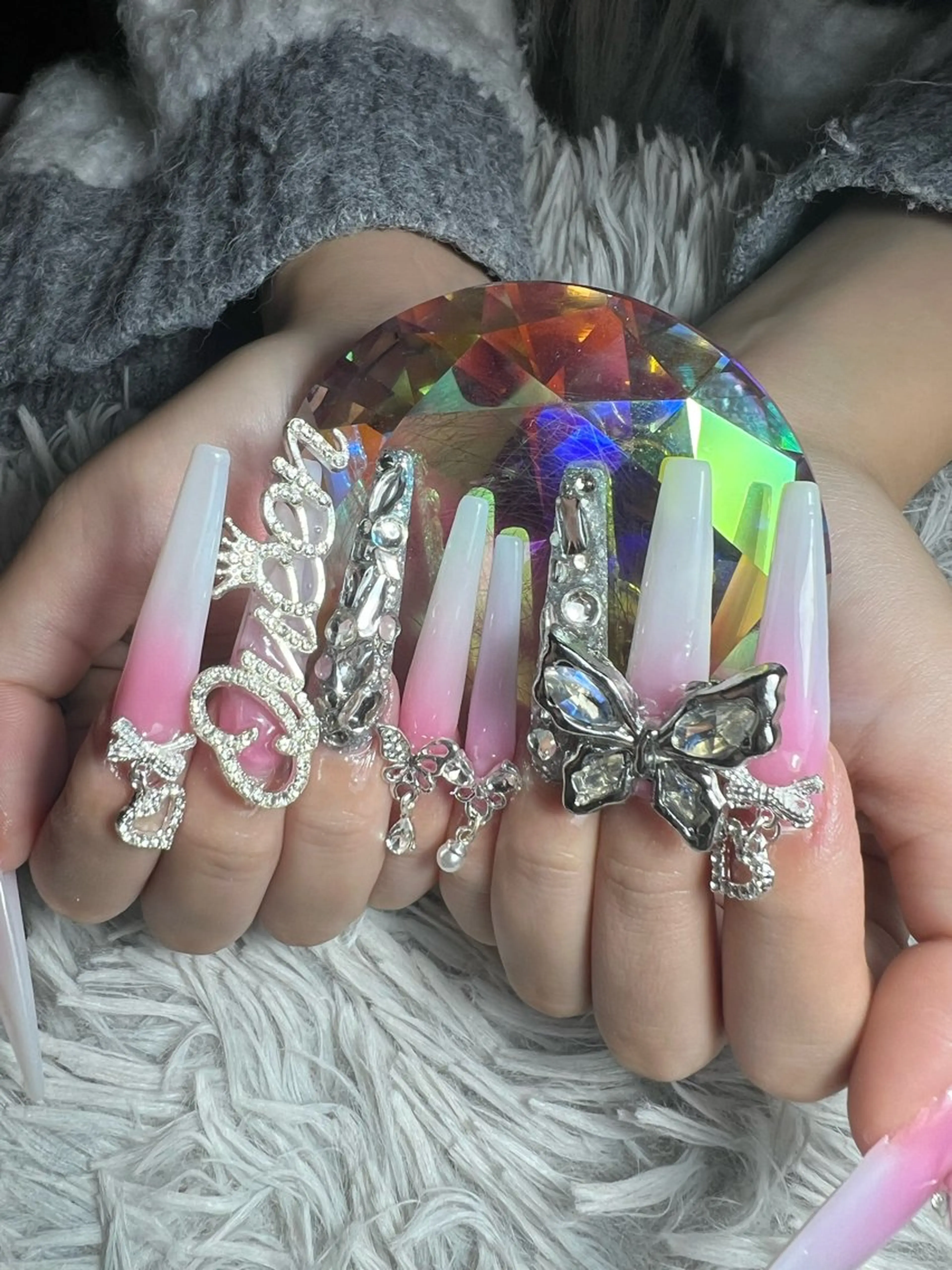 ネイル スカルプネイル ハンドネイル シェヌネイル JURAのネイルデザイン