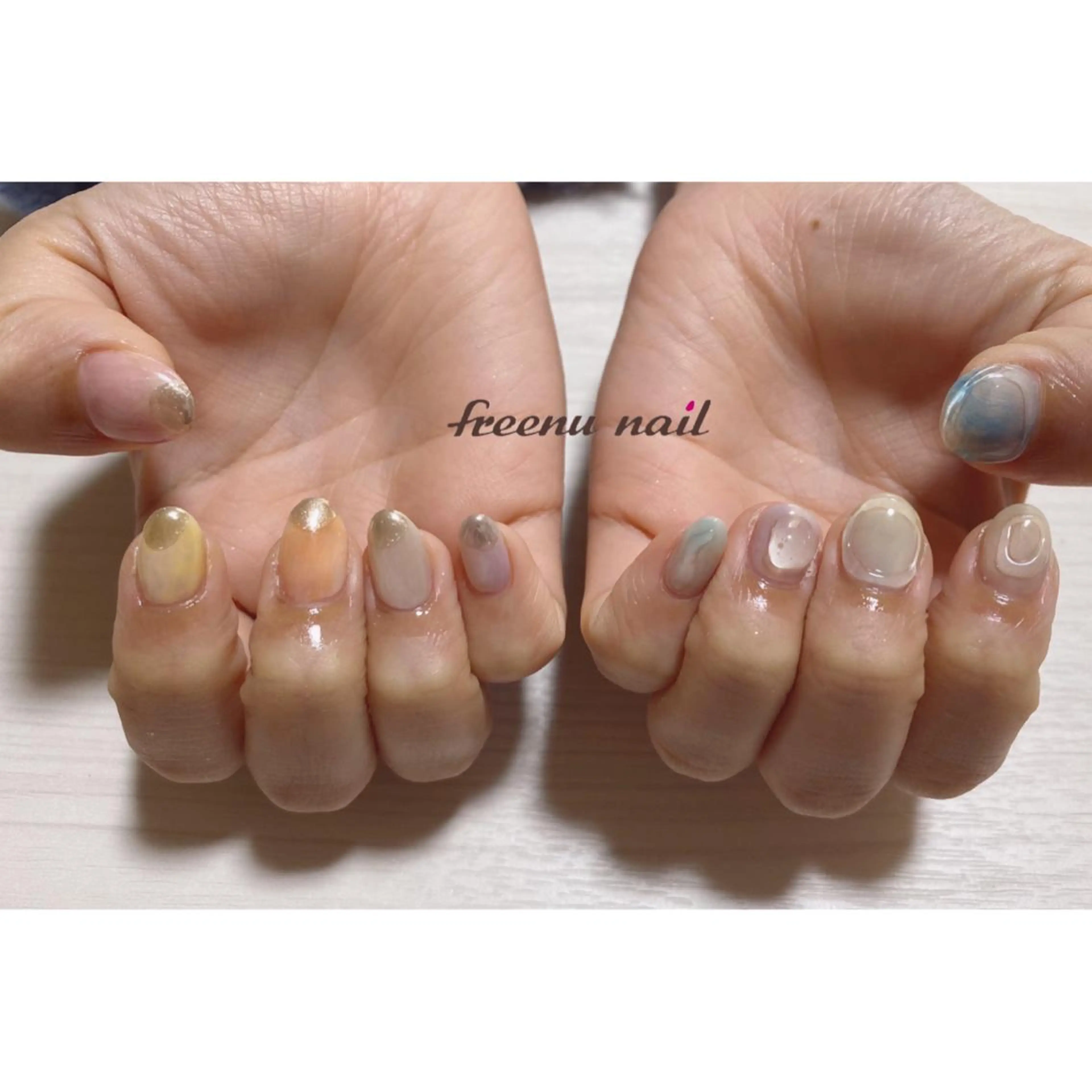 ネイル ニュアンスネイル freenu nail【24H】のネイルデザイン