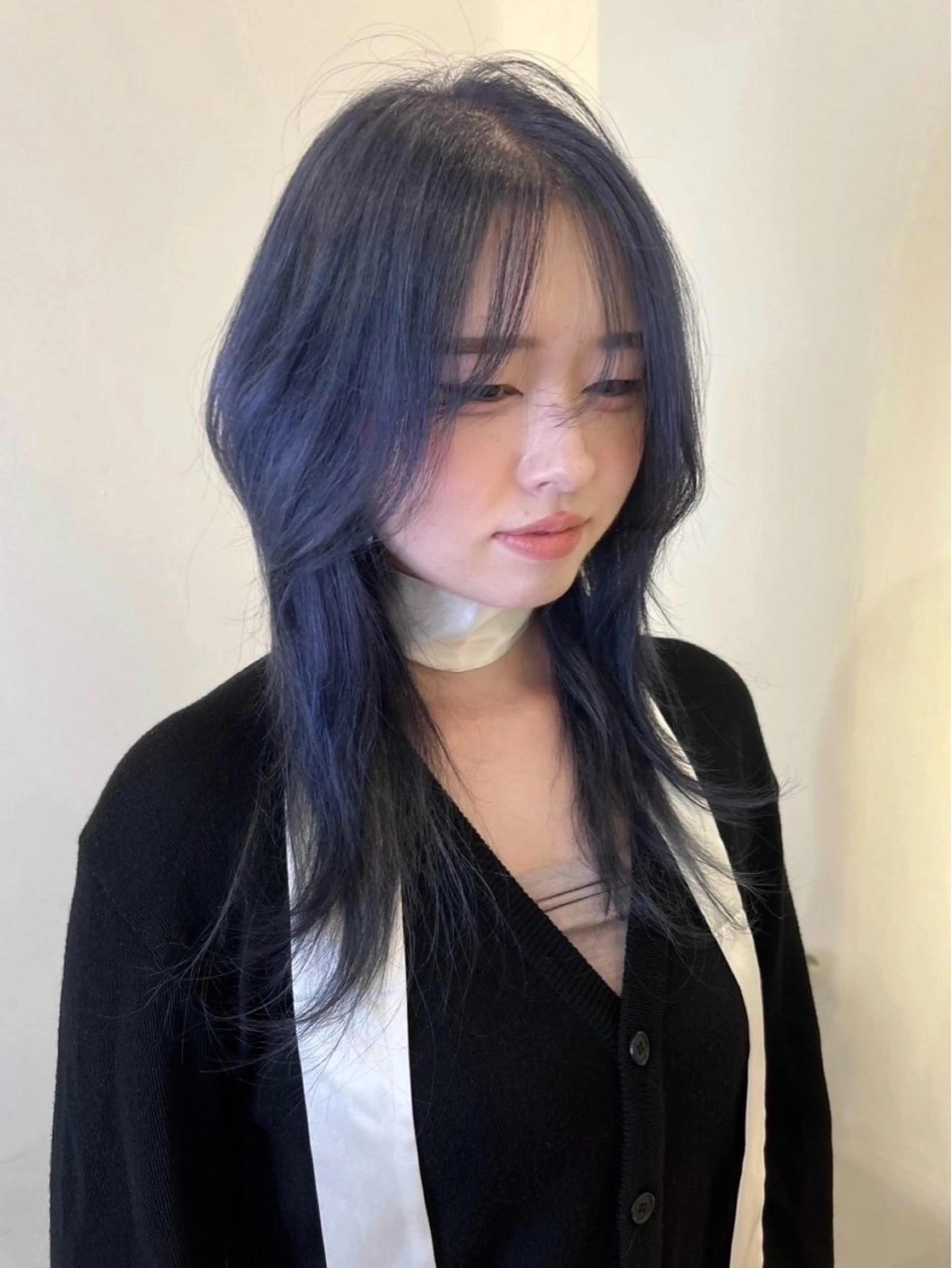 ミディアム カラー ヘアカラー トリートメント レイヤー/韓国 ハイトーン興津史弥のヘアスタイル