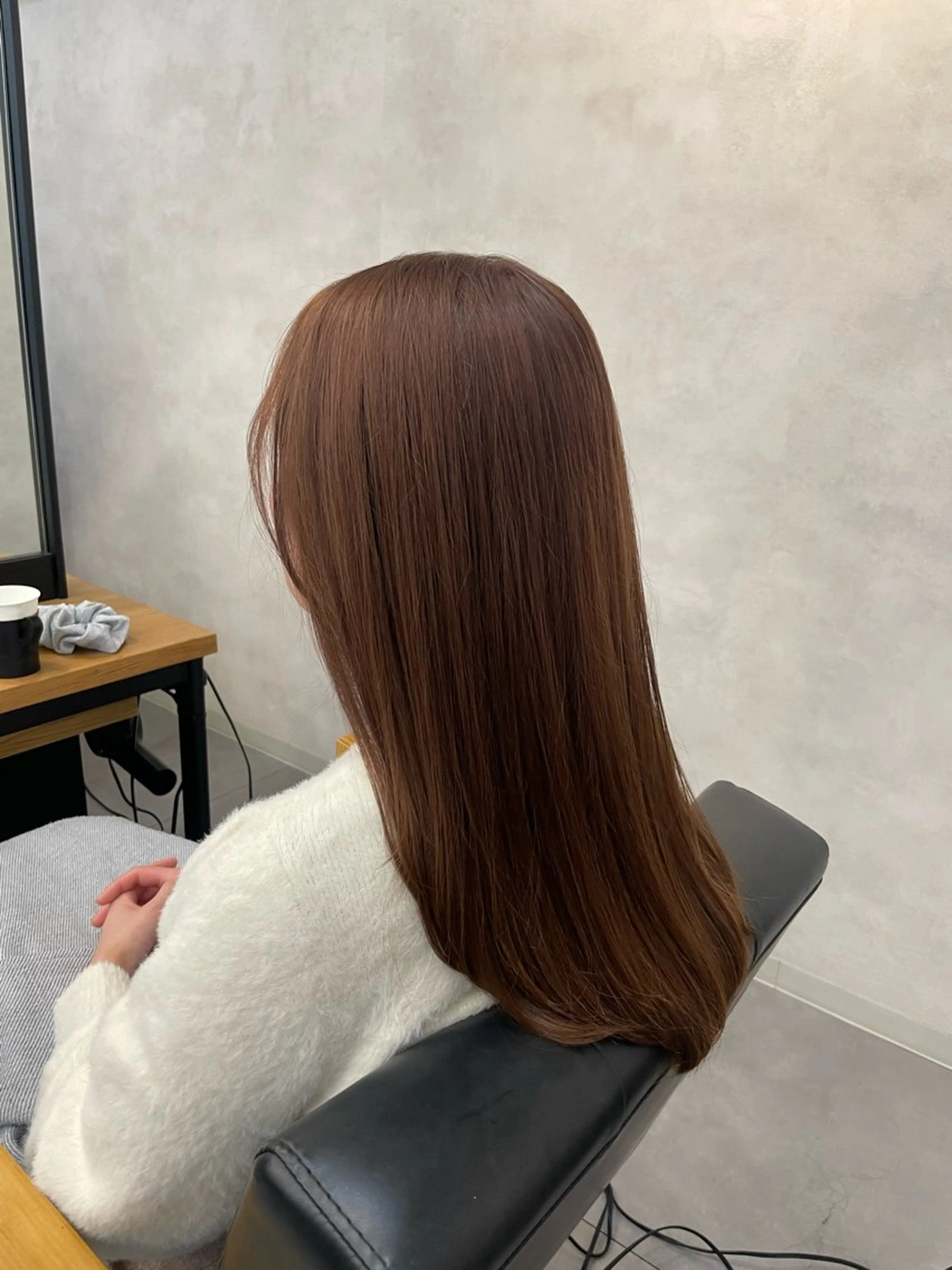 ロング カラー ブラウンカラー ヘアカラー トリートメント 今村 南穂のヘアスタイル