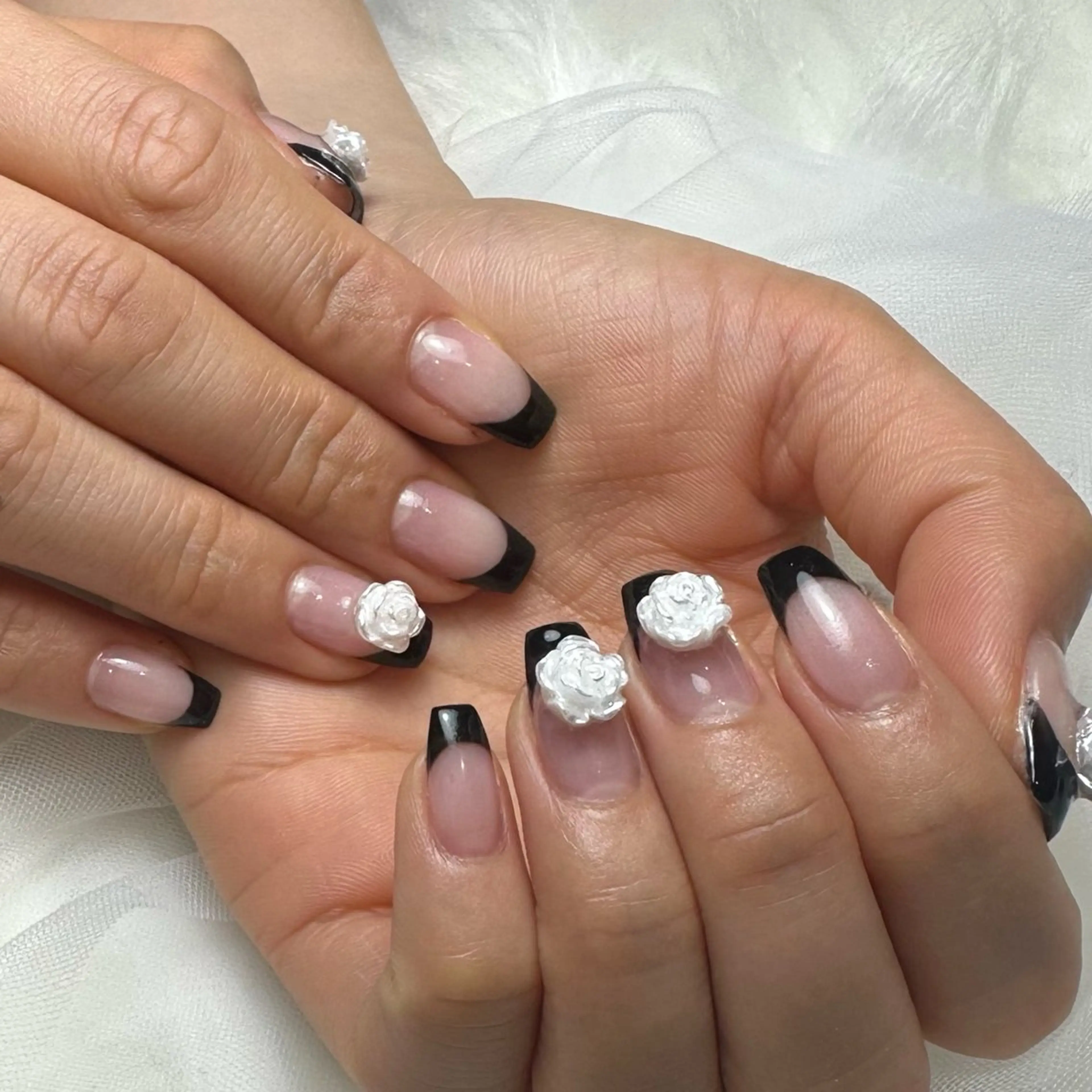 ネイル She nail studio 原宿店所属・いいだえみ ୨୧ᵕ̤ᴗᵕ̤)のネイルデザイン