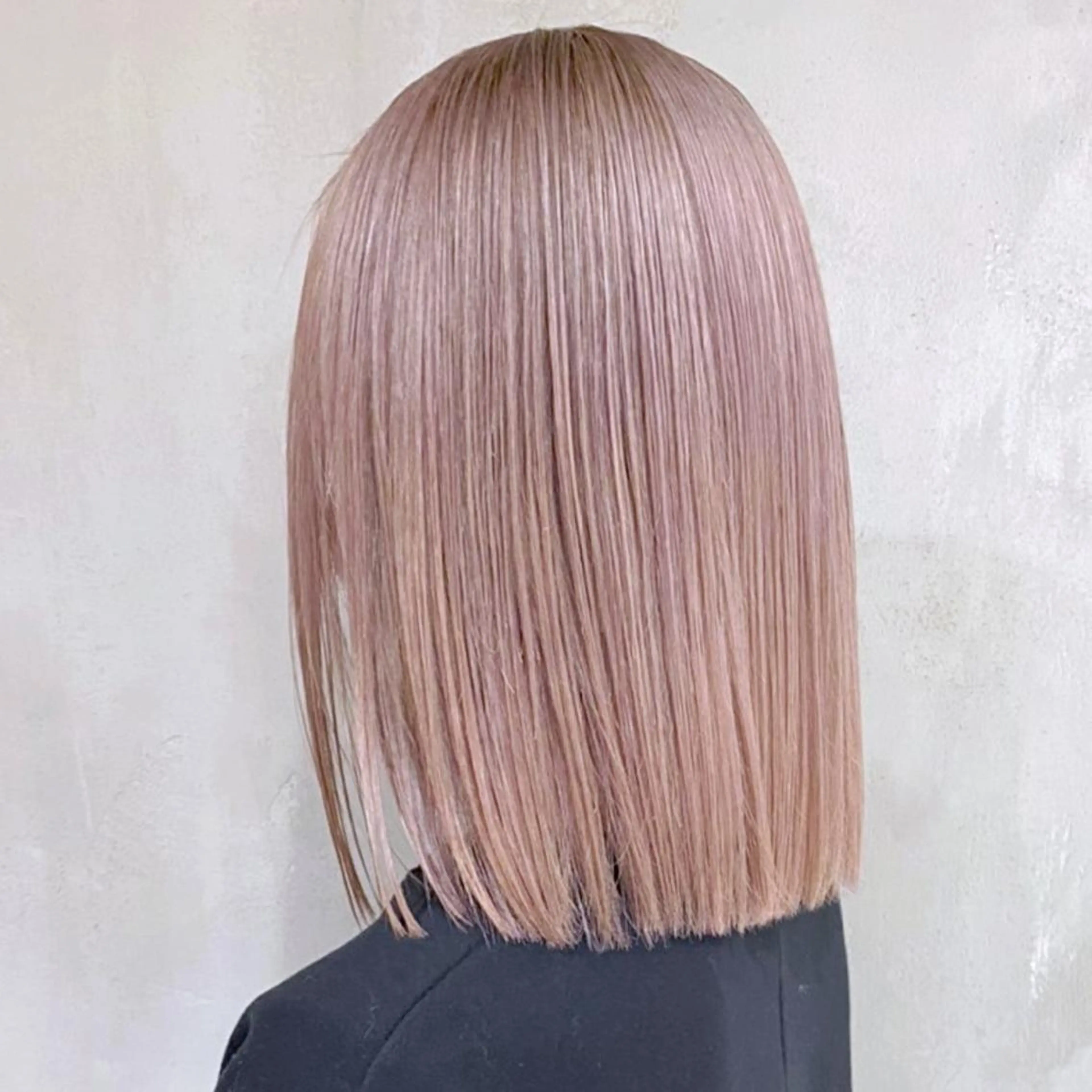 ミディアム カラー パーマ ヘアアレンジ ピンクカラー ホワイトピンク カット ヘアカラー トリートメント ITbyALBUM 八王子店のヘアスタイル