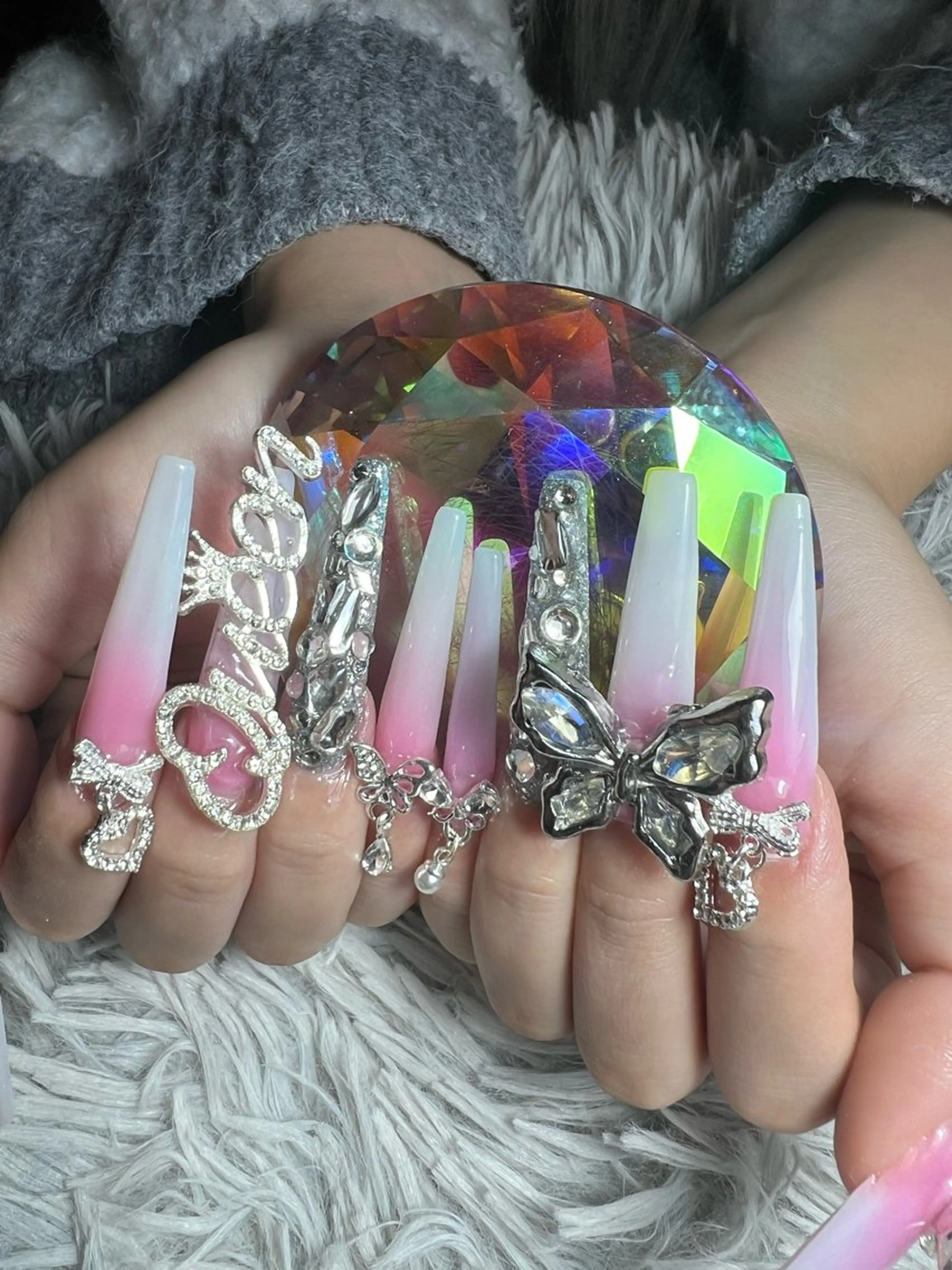 ネイル スカルプネイル ハンドネイル シェヌネイル JURAのネイルデザイン