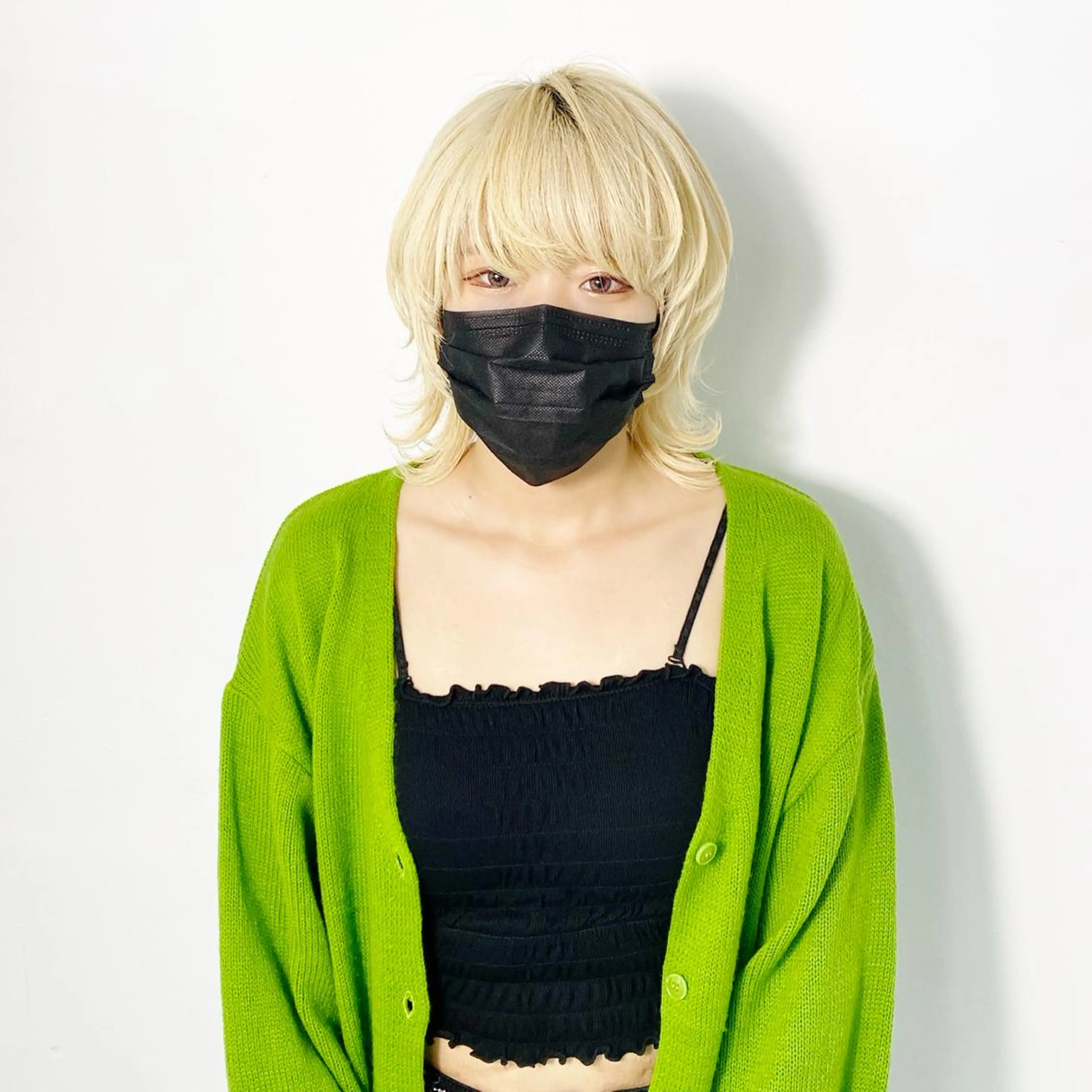 ショート カラー ヘアアレンジ ミストバング ベージュカラー ブロンド ブロンドベージュ イヤリングカラー カット ヘアカラー トリートメント 大橋 拓巳のヘアスタイル