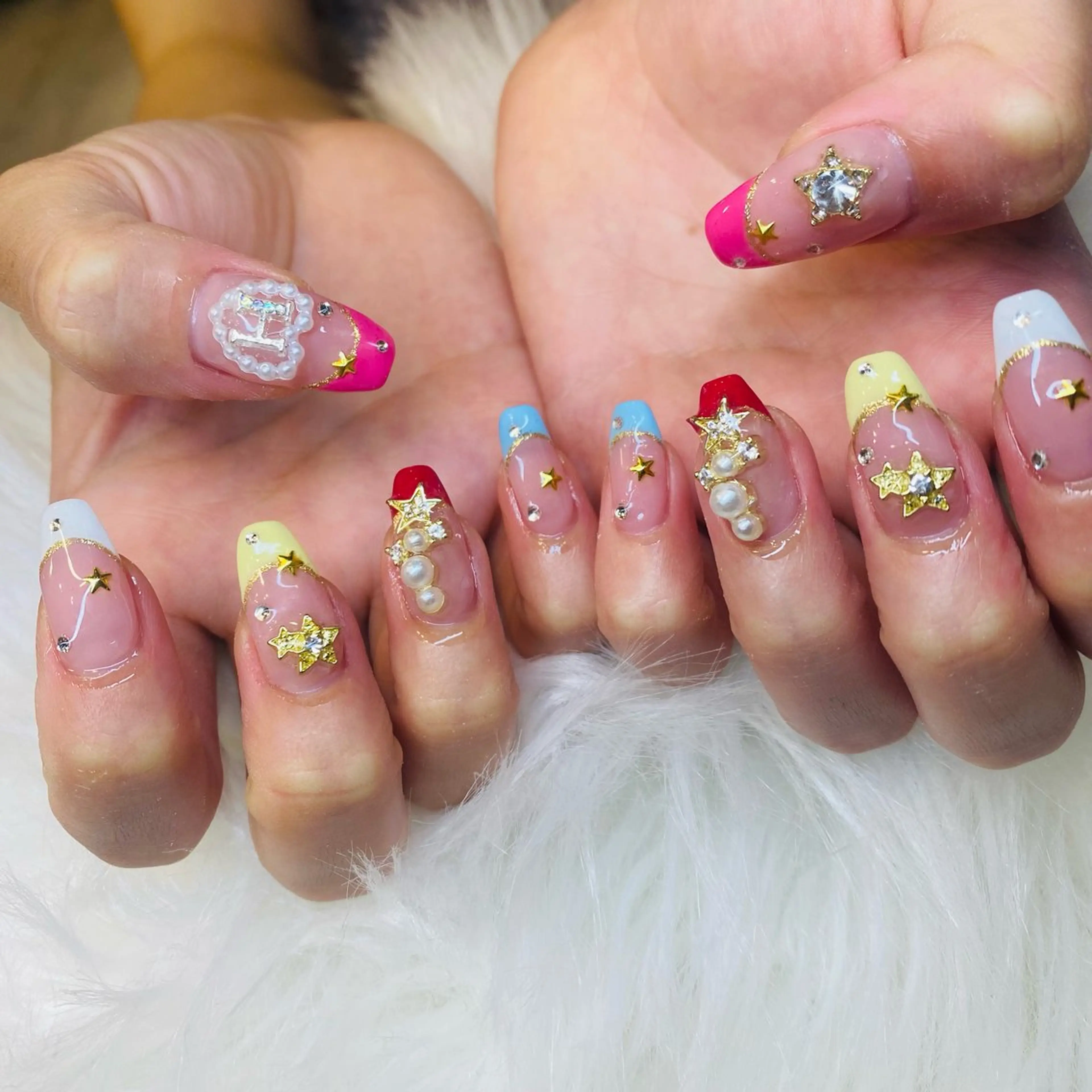 ミディアム ハンドネイル HANA まいさのネイルデザイン