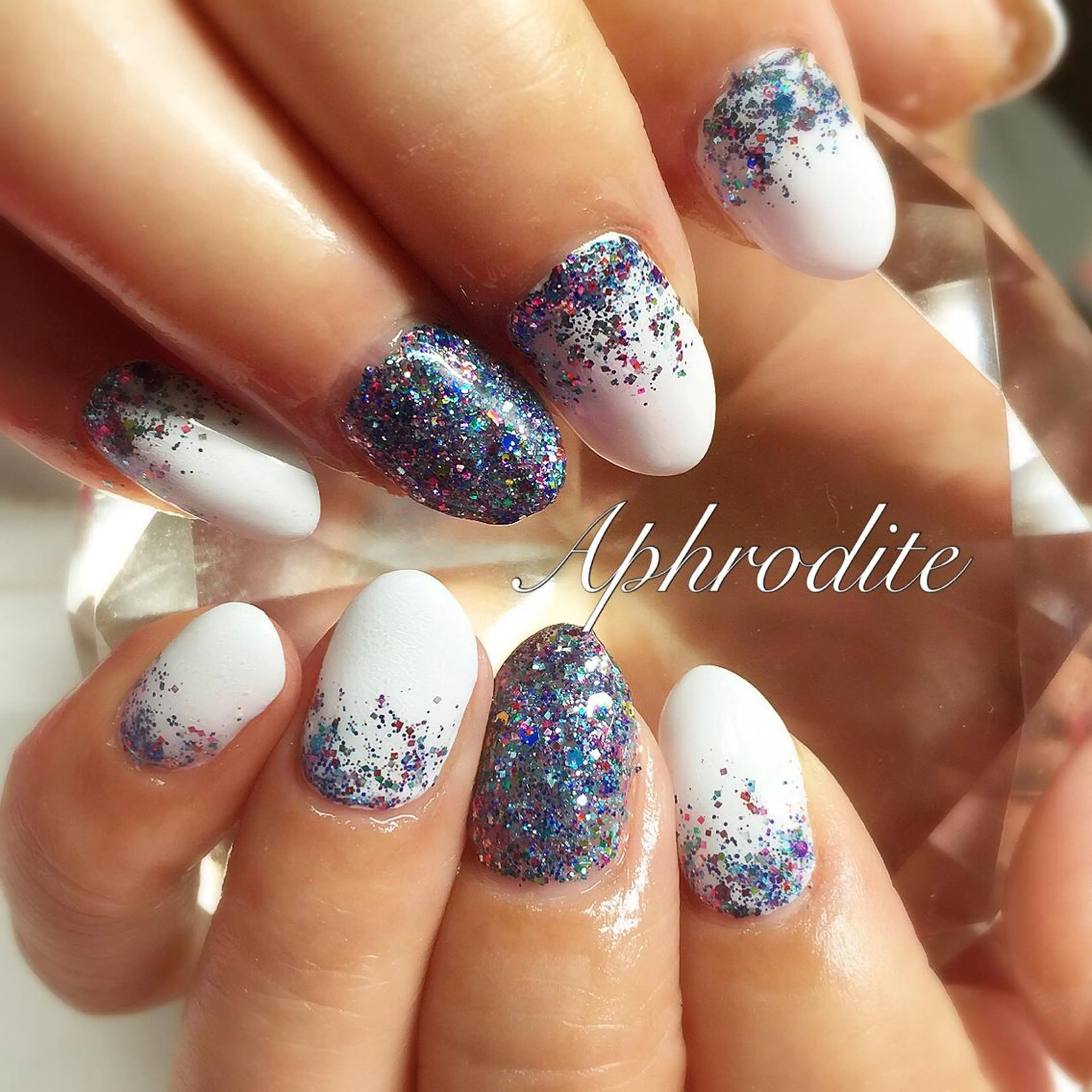 ネイル APHRODITE Nagisaのネイルデザイン