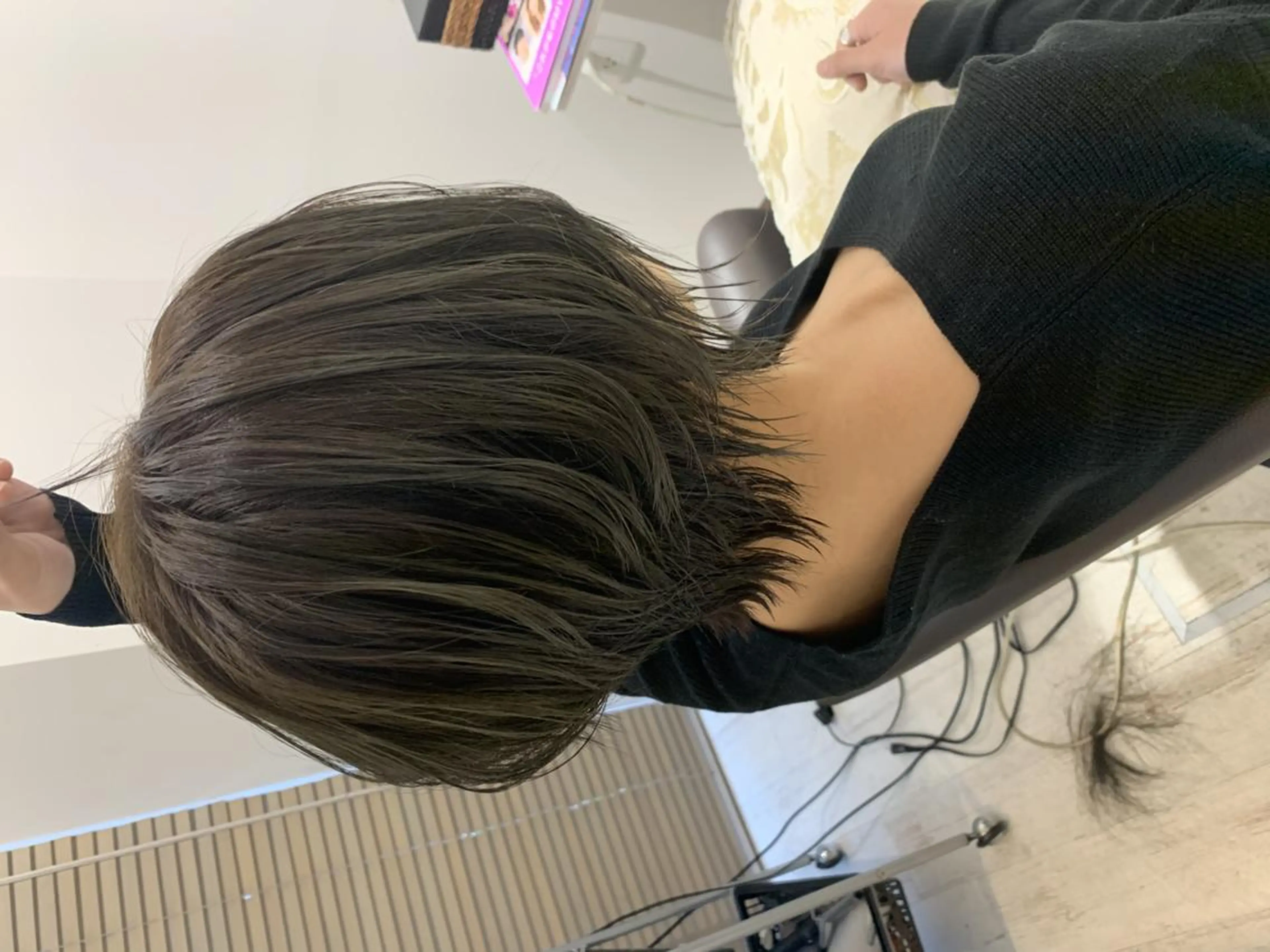 ショート カラー 瀬尾 由希菜のヘアスタイル