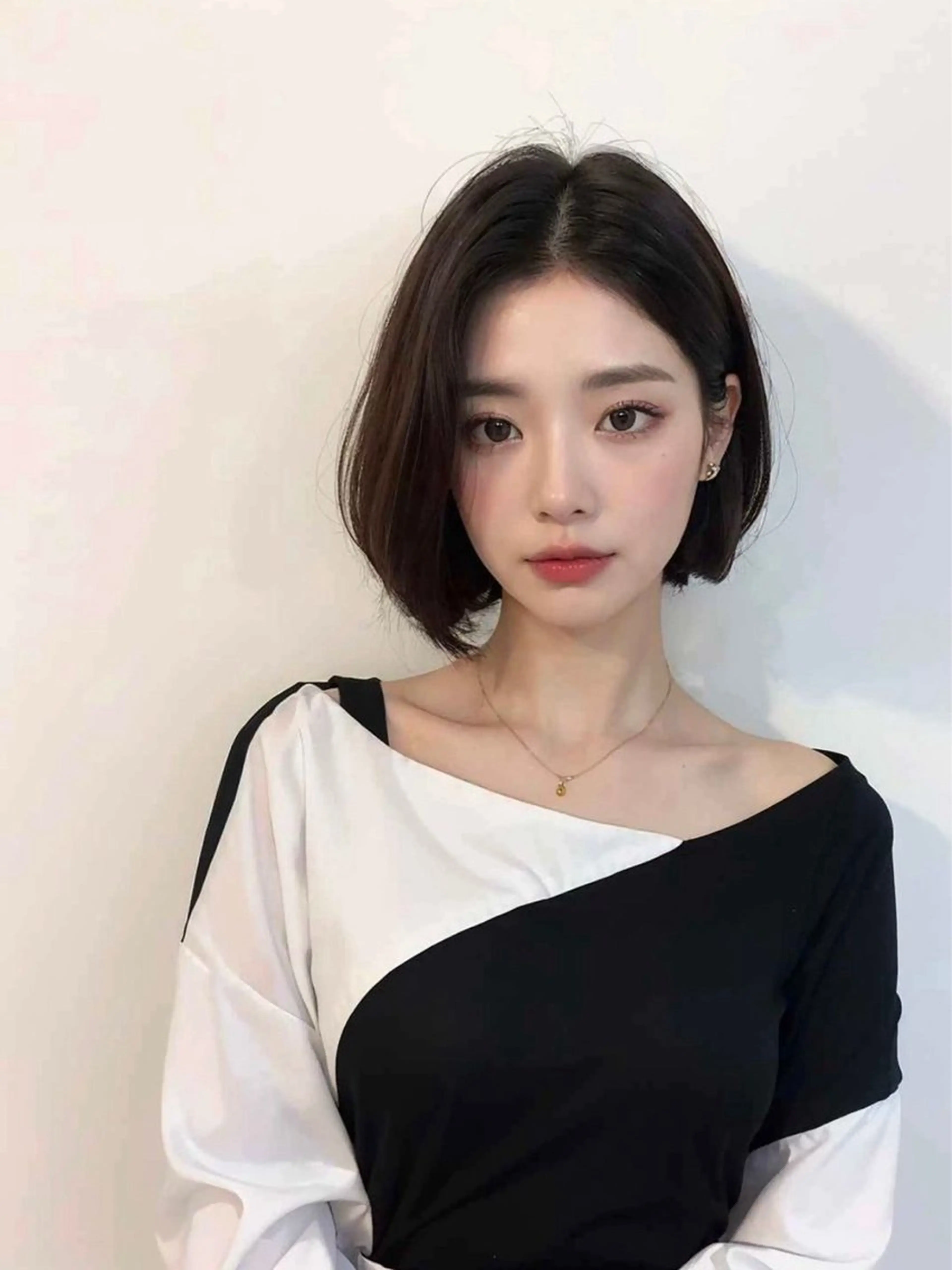 ショート 透明感カラー🫧 🕊古川のヘアスタイル