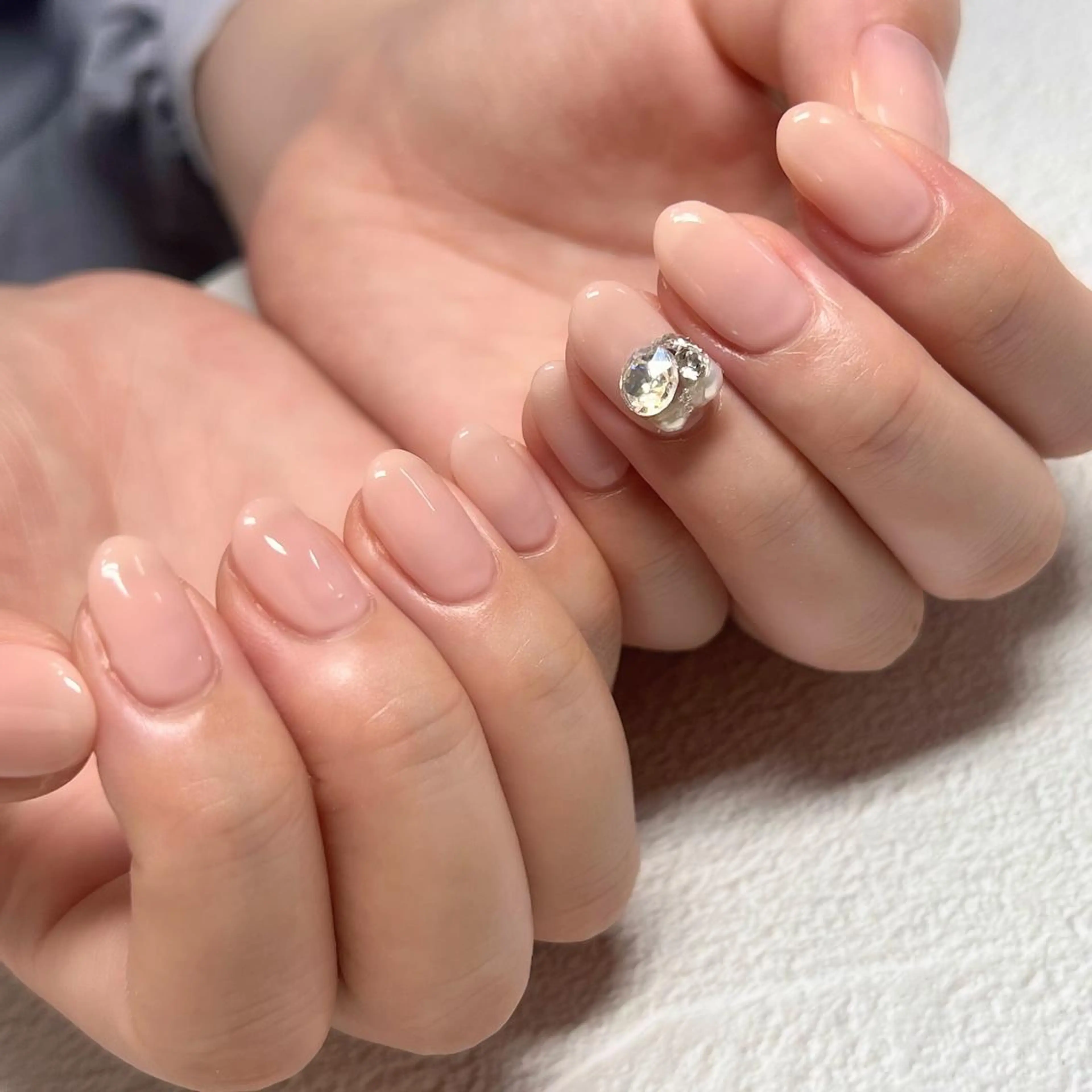 ネイル アートネイル ジェルネイル ロングネイル ニュアンスネイル オフィスネイル clover nailのネイルデザイン