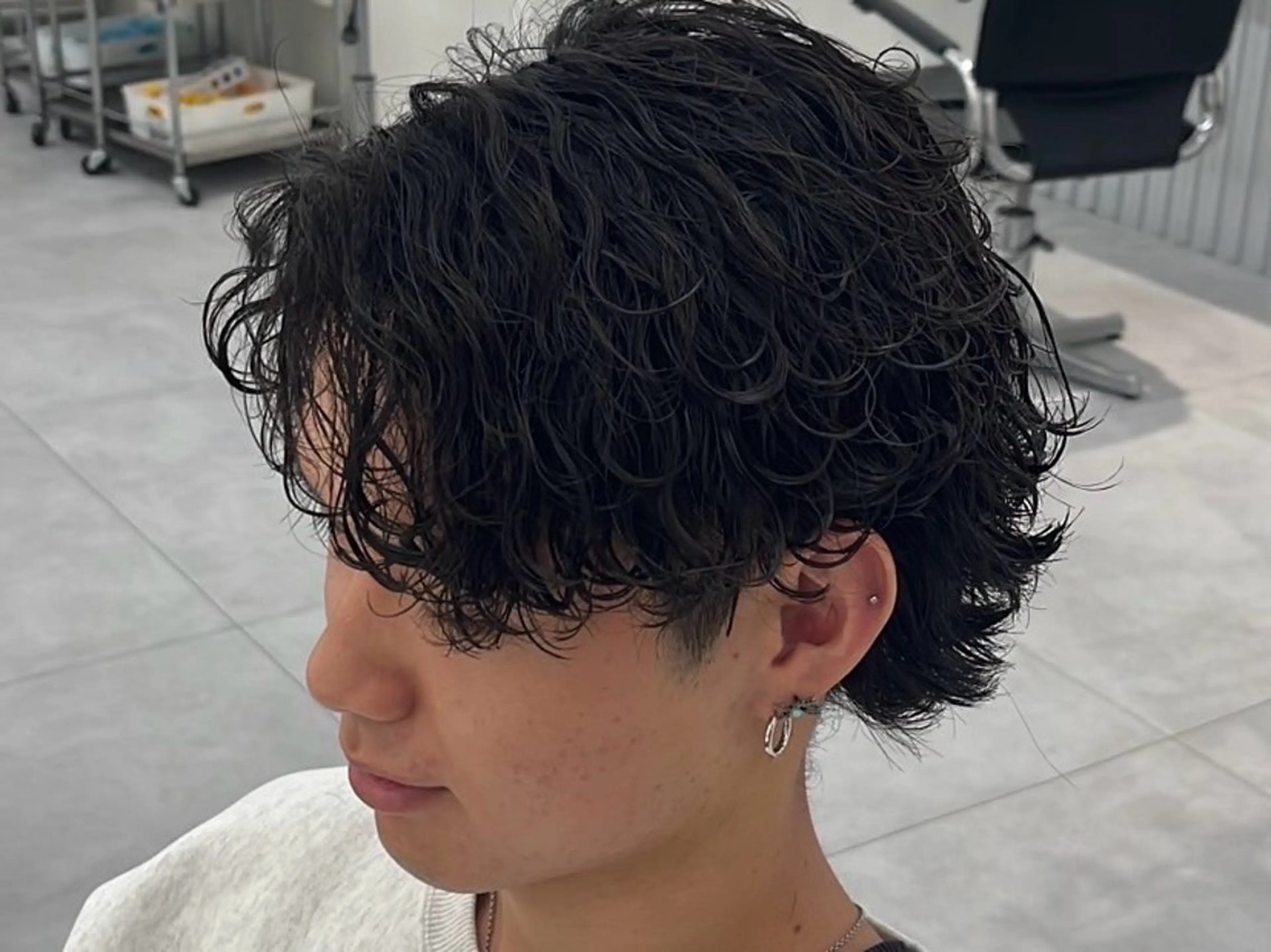 パーマ メンズ 波巻きパーマ メンズウルフカット ウルフカット Ace栄矢場町店所属・佐々木 輝のヘアスタイル