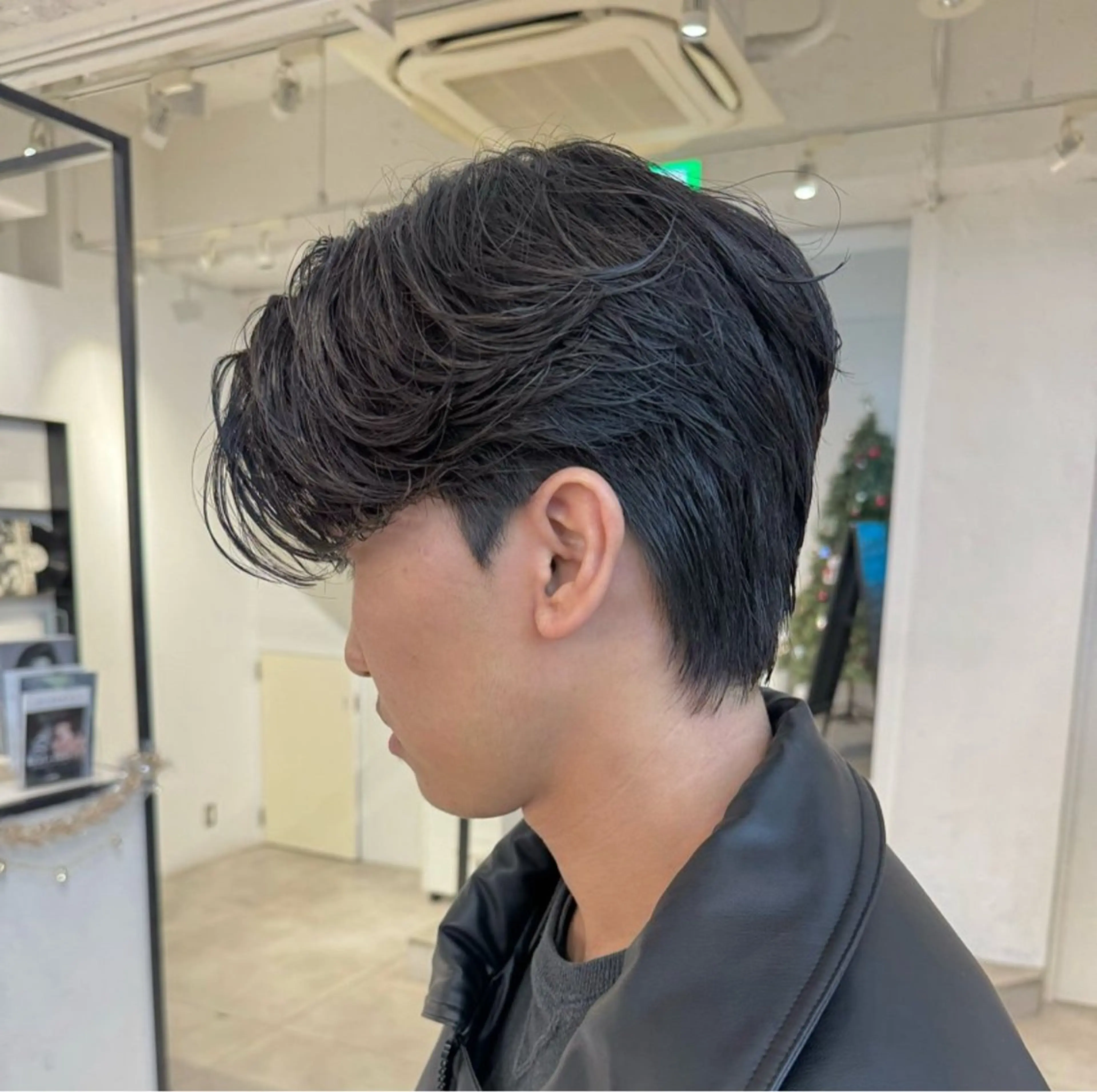 パーマ メンズ カット パーマ ハイトーン/ メンズ/ 櫻本🌐のヘアスタイル