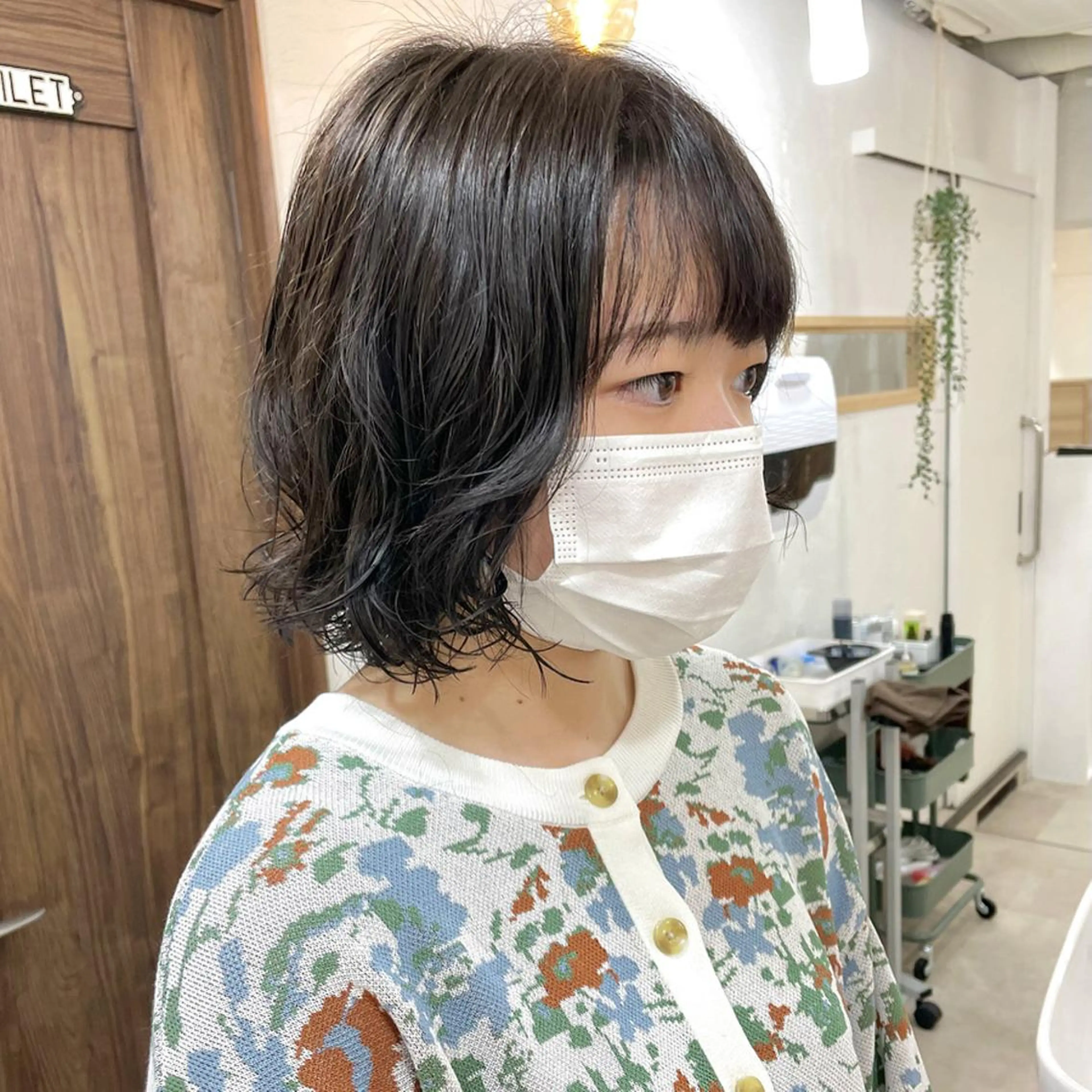 ショート 切りっぱなしボブ ボブ ハイライト ウルフカット 銀座No.1髪質改善 縮毛矯正/本木のヘアスタイル