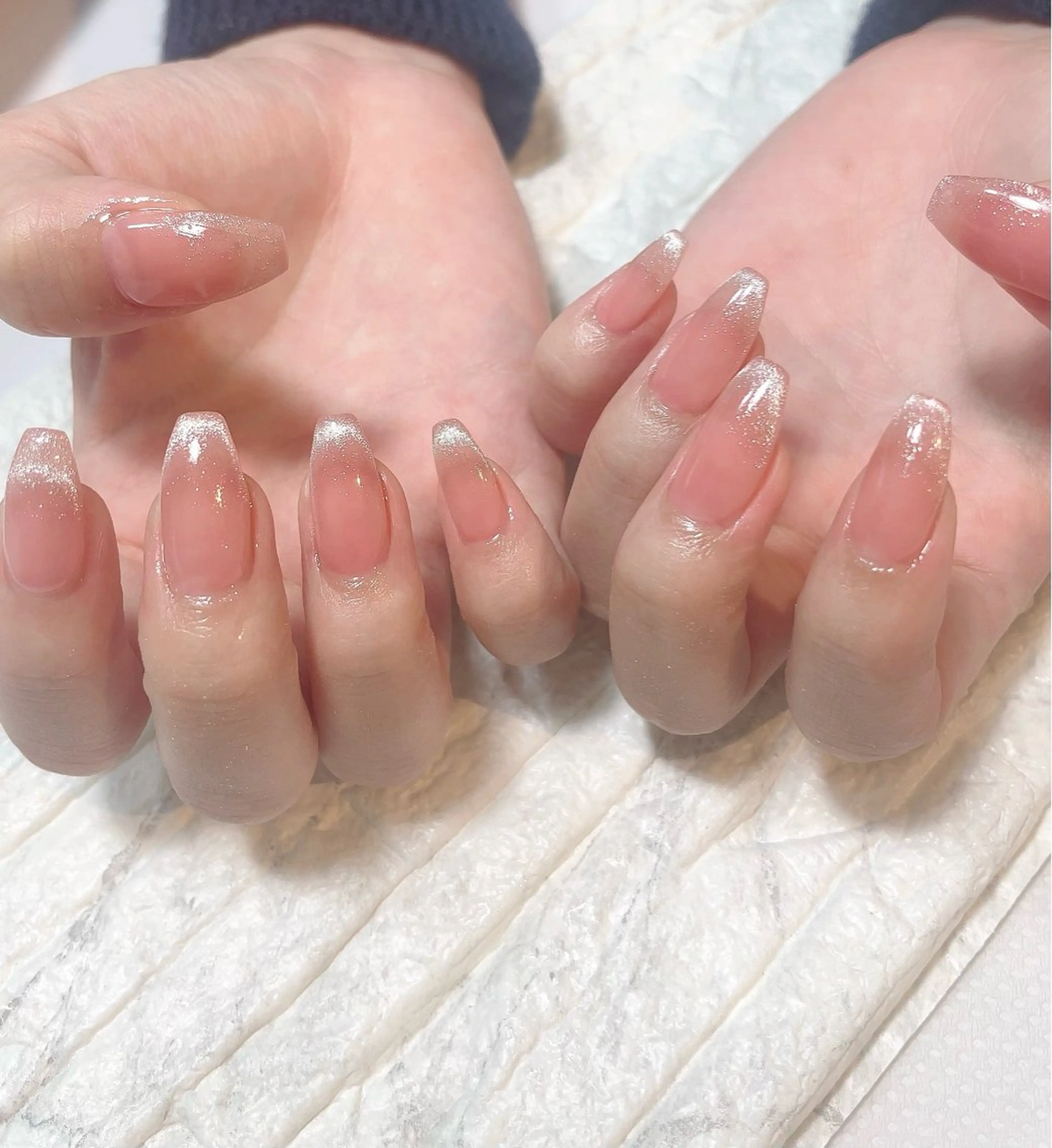 ネイル フレンチネイル マグネットネイル マグネットフレンチ ハンドネイル yochi nailのネイルデザイン