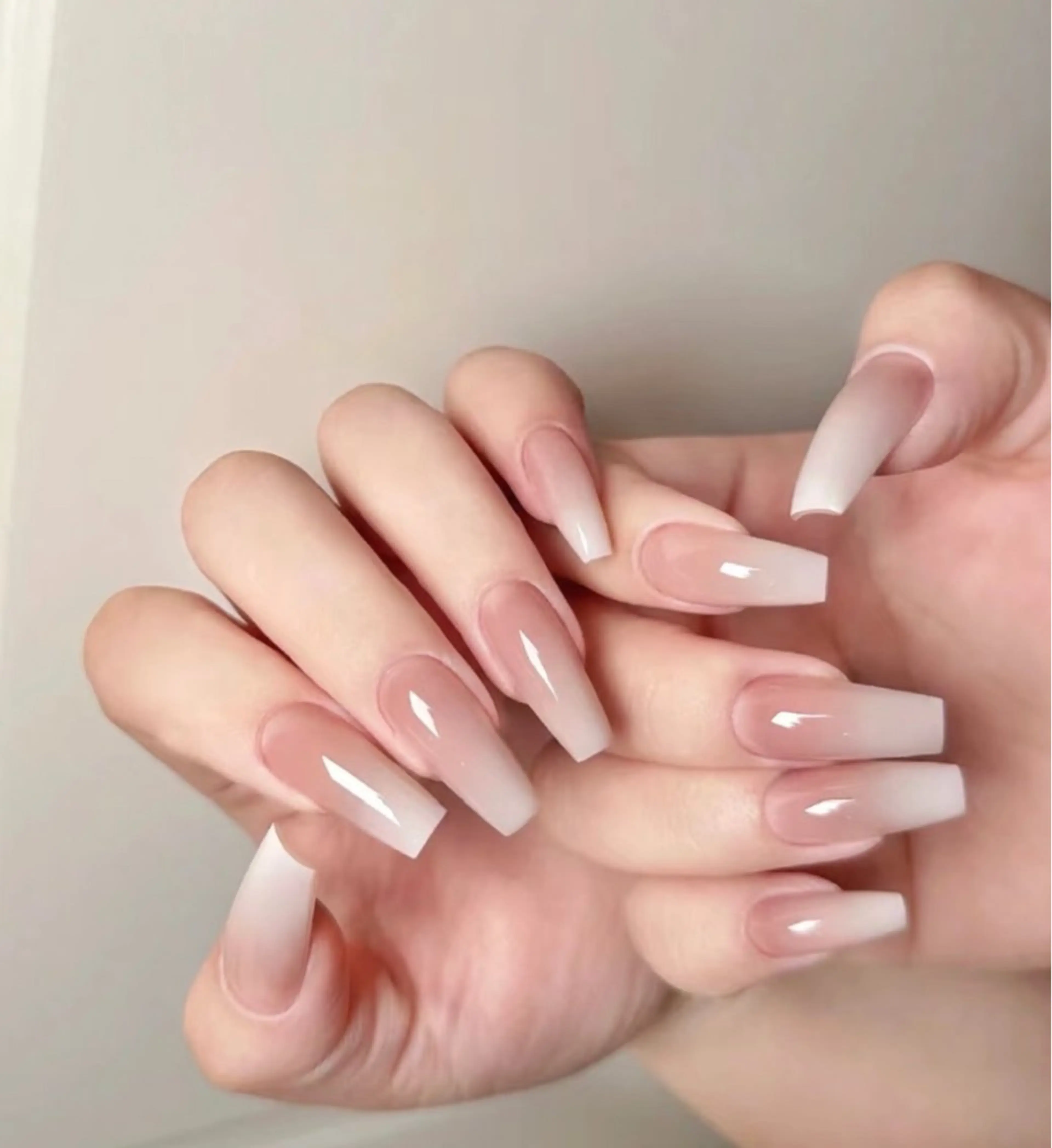 ネイル ハンドネイル Sun Nail 池袋のエステ・リラクイメージ