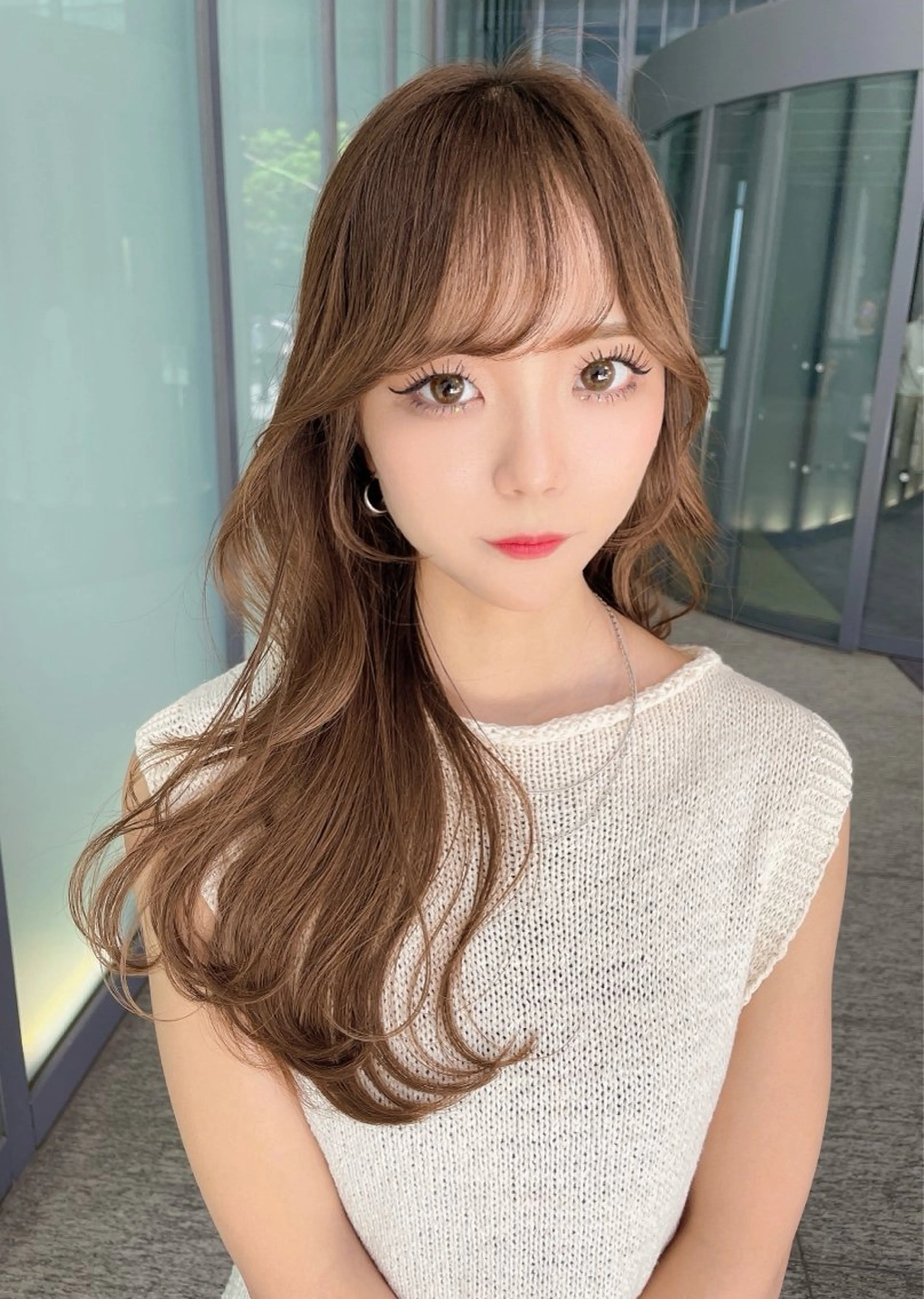 ミディアム カラー ベージュカラー 黒髪 ブリーチ ブルーカラー ブルーブラック カット ヘアカラー トリートメント 木屋元一/透明感 /レイヤー/顔まわりのヘアスタイル