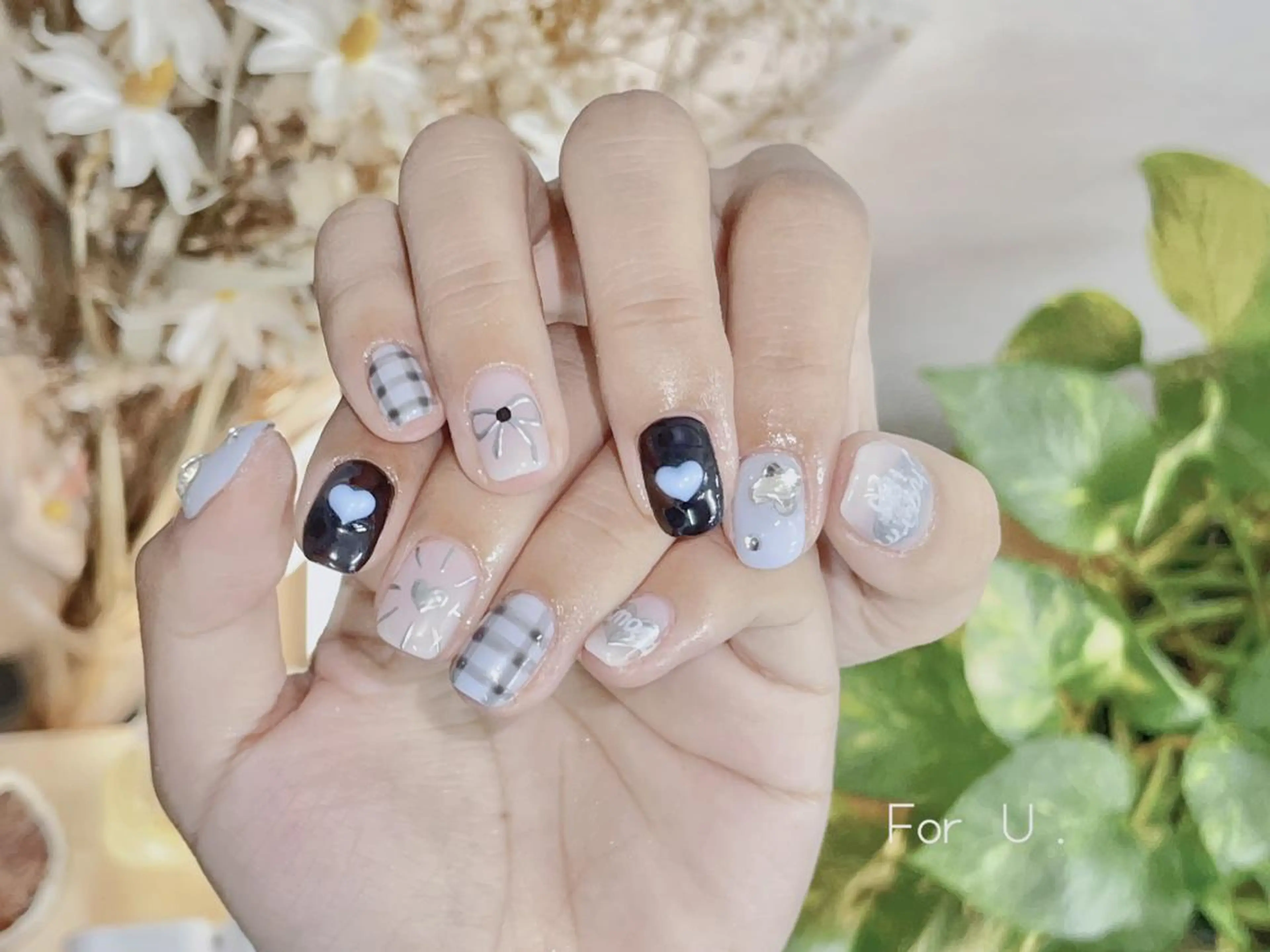 ネイル 長さ出し フレンチネイル ジェルネイル ガラスフレンチ 韓国ネイル ハンドネイル ハンドケア For U nail スカルプ専門店のネイルデザイン
