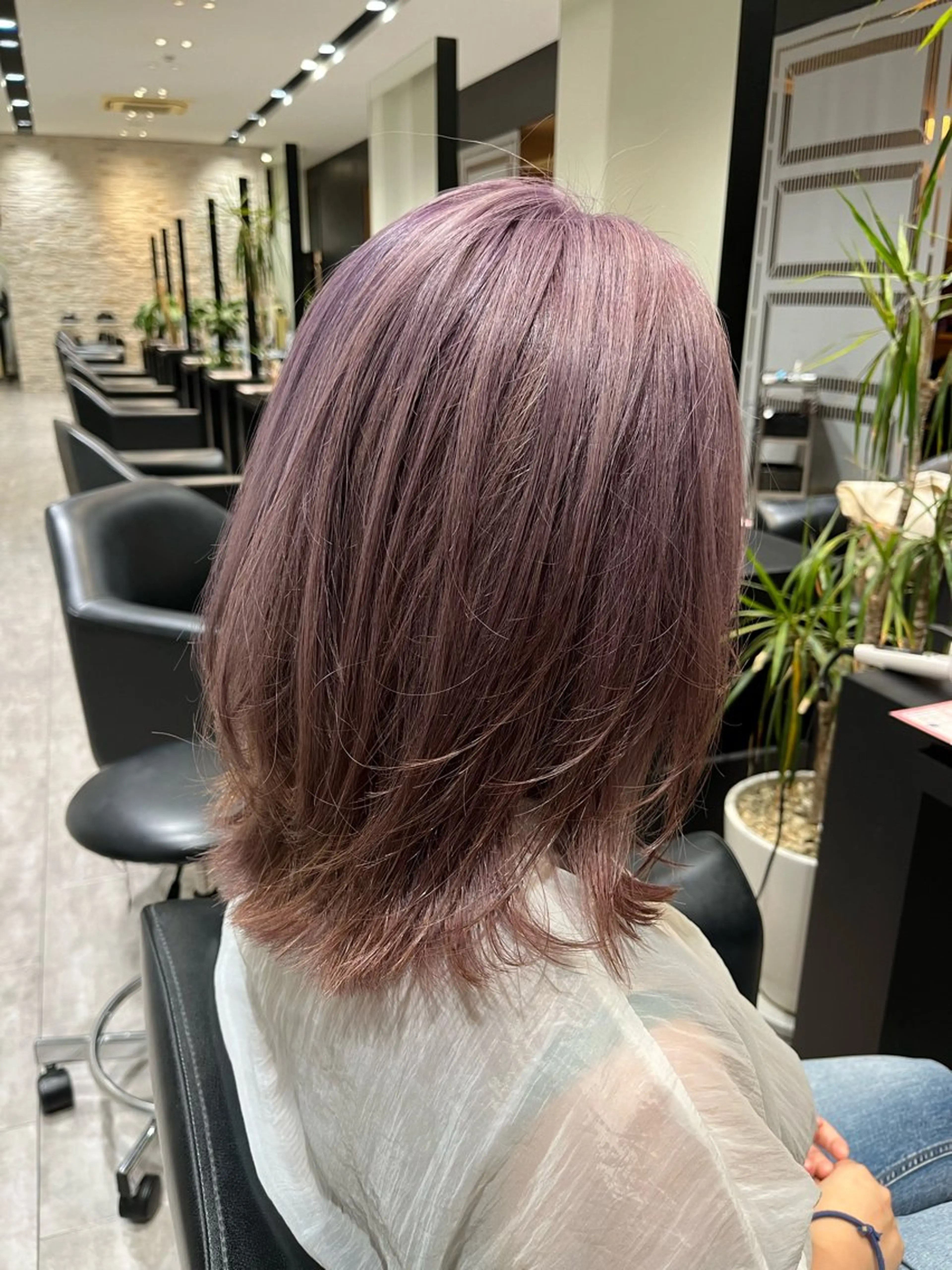カラー ベージュカラー 亀井 慎太郎のヘアスタイル