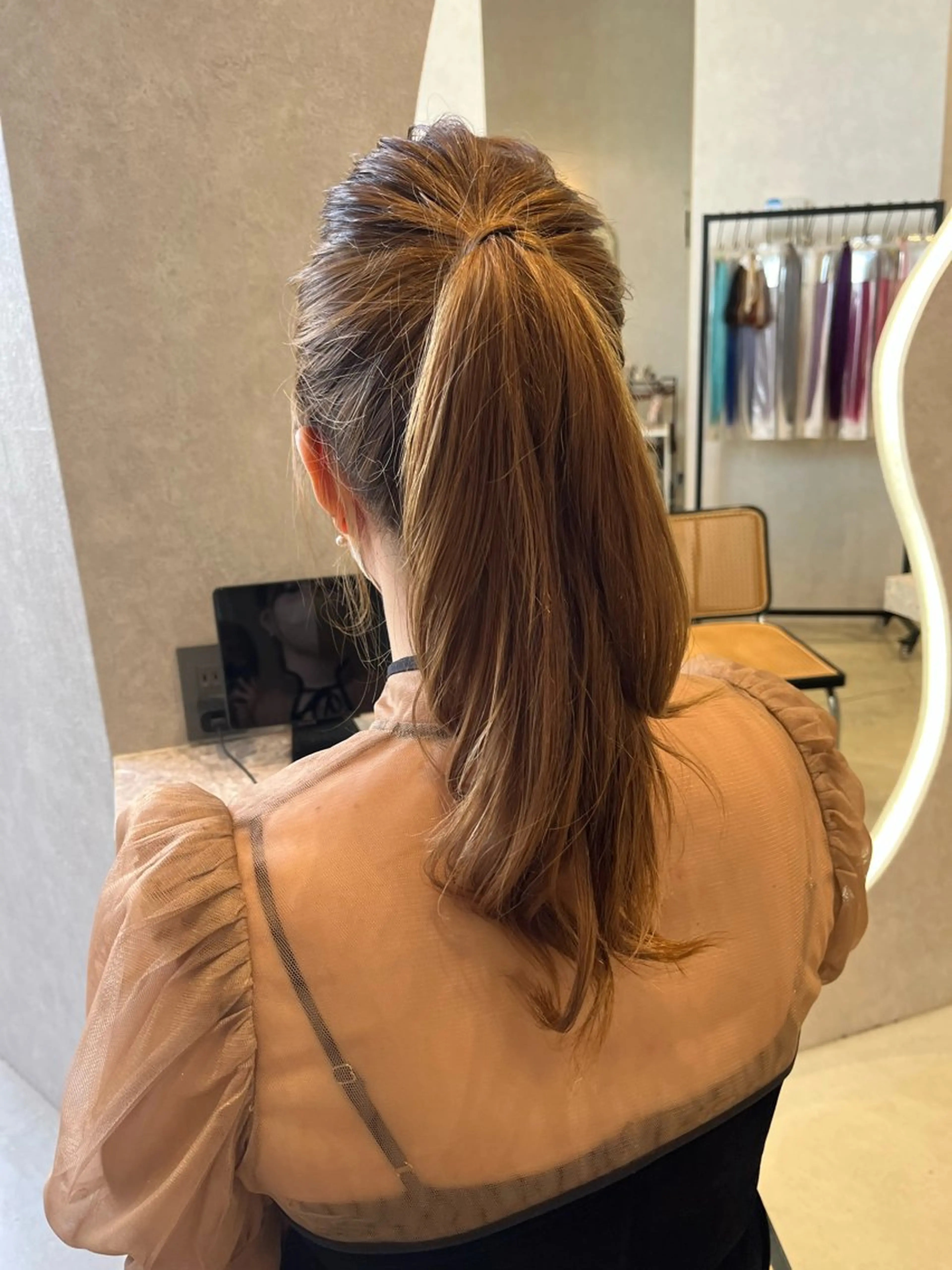 ヘアアレンジ ポニーテール ヘアセット 斉藤 果音のヘアスタイル