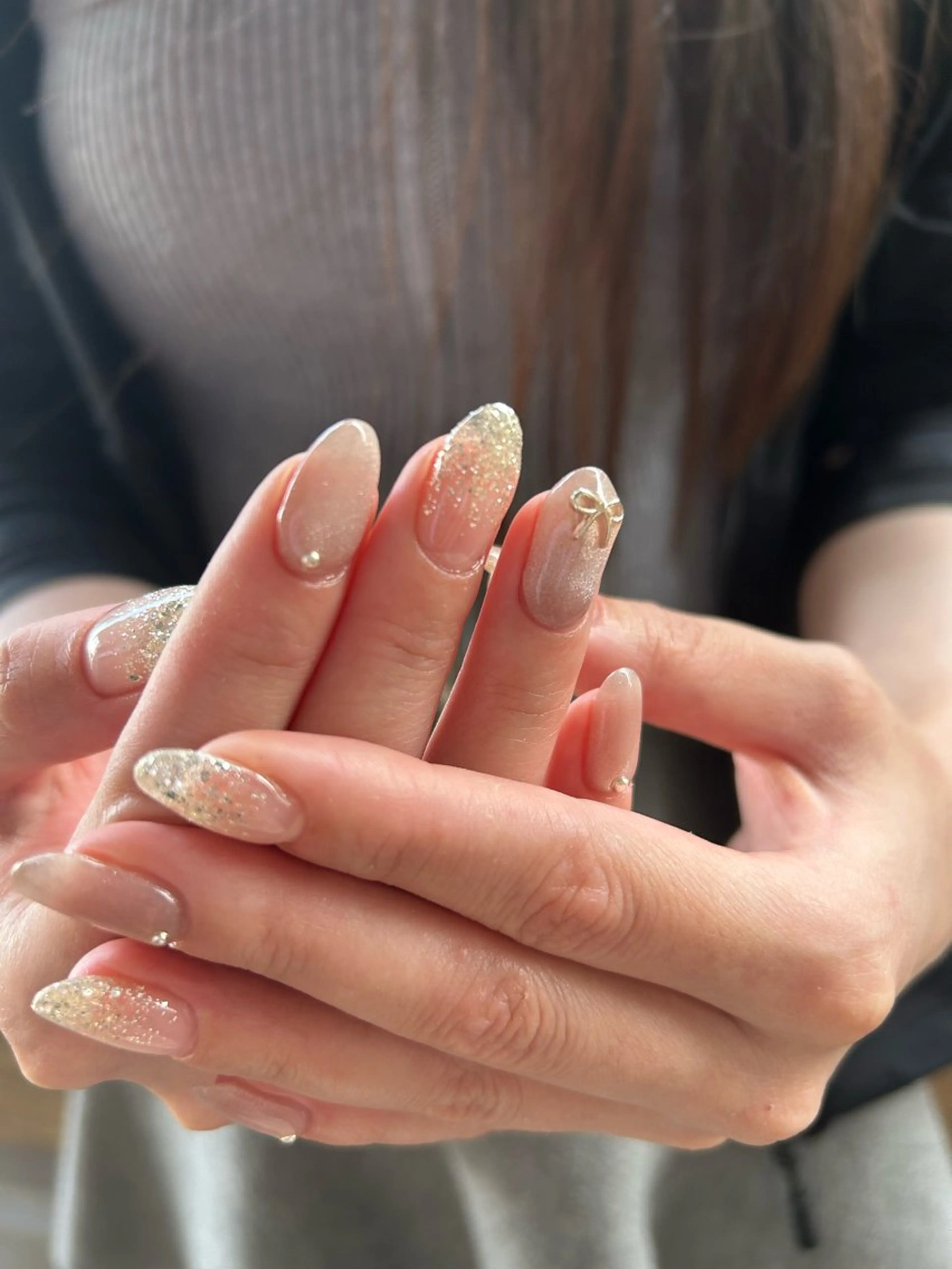 💅アート6本＋ワンカラーorラメグラ（オフ無）オフ有＋500円の写真