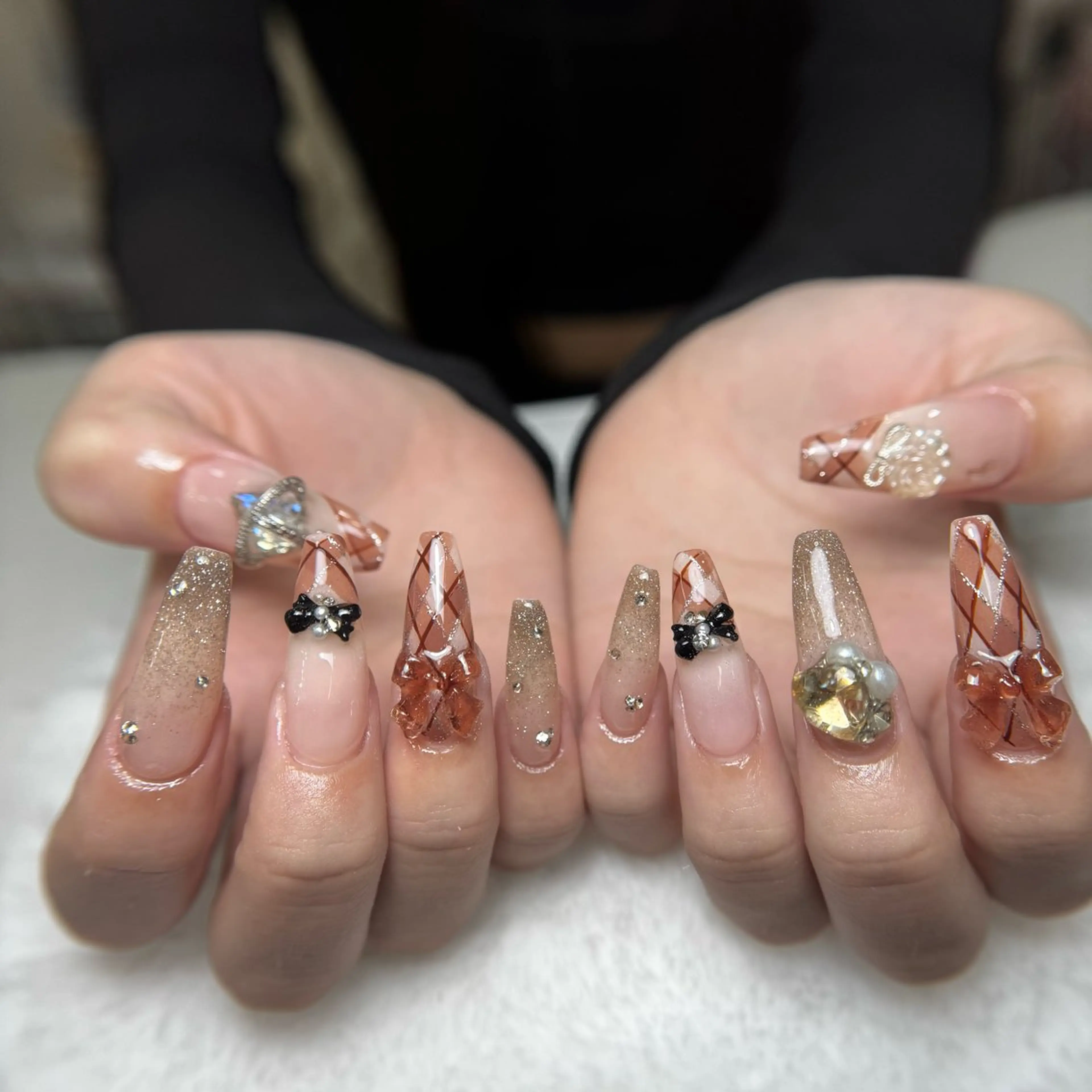ネイル 長さ出し ジェルネイル オフィスネイル ワンカラーネイル パラジェル ハンドネイル KITTY_NAILS所属・KITTY nailsのネイルデザイン