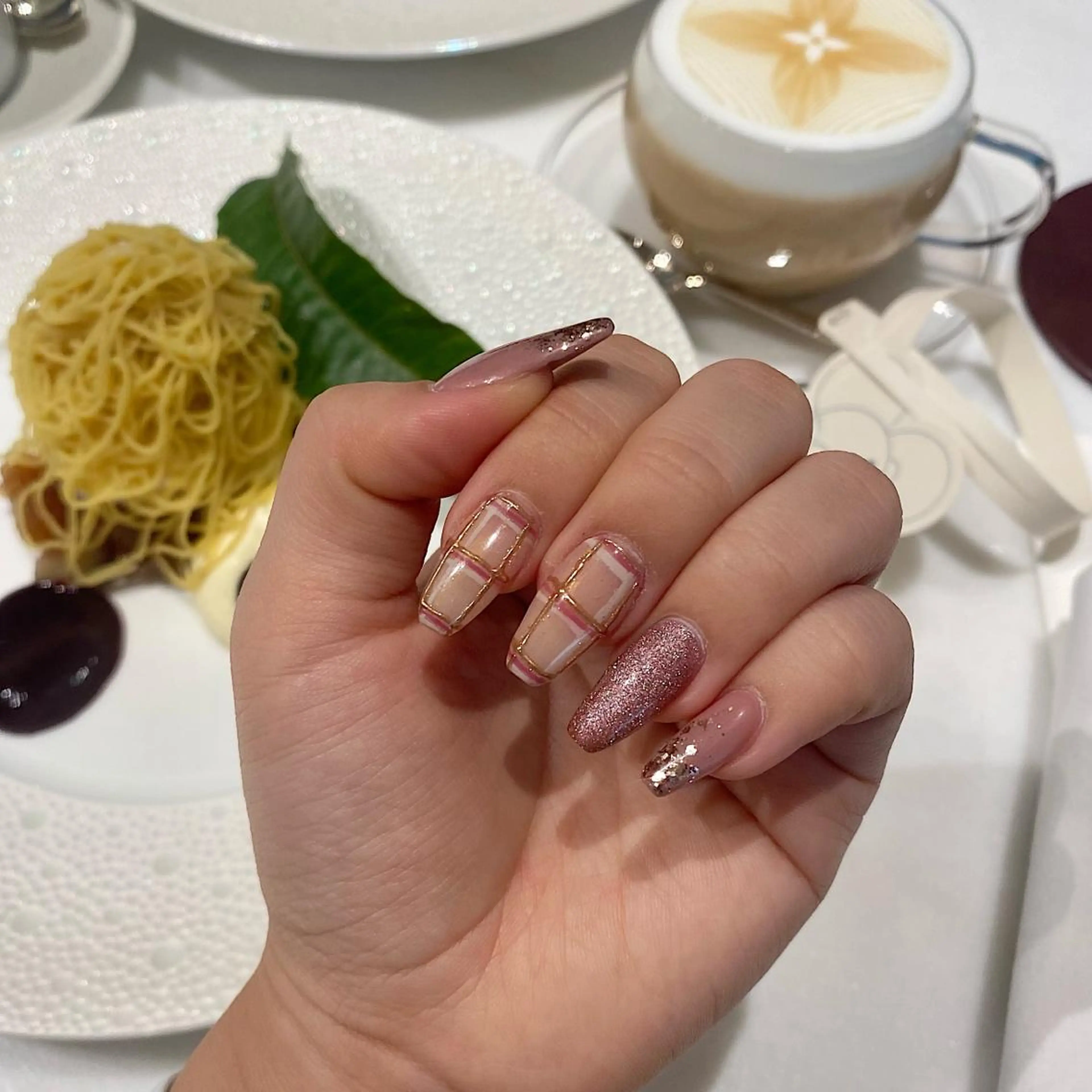 ネイル ハンドネイル L'ecrin所属・L'ecrin 田中のネイルデザイン