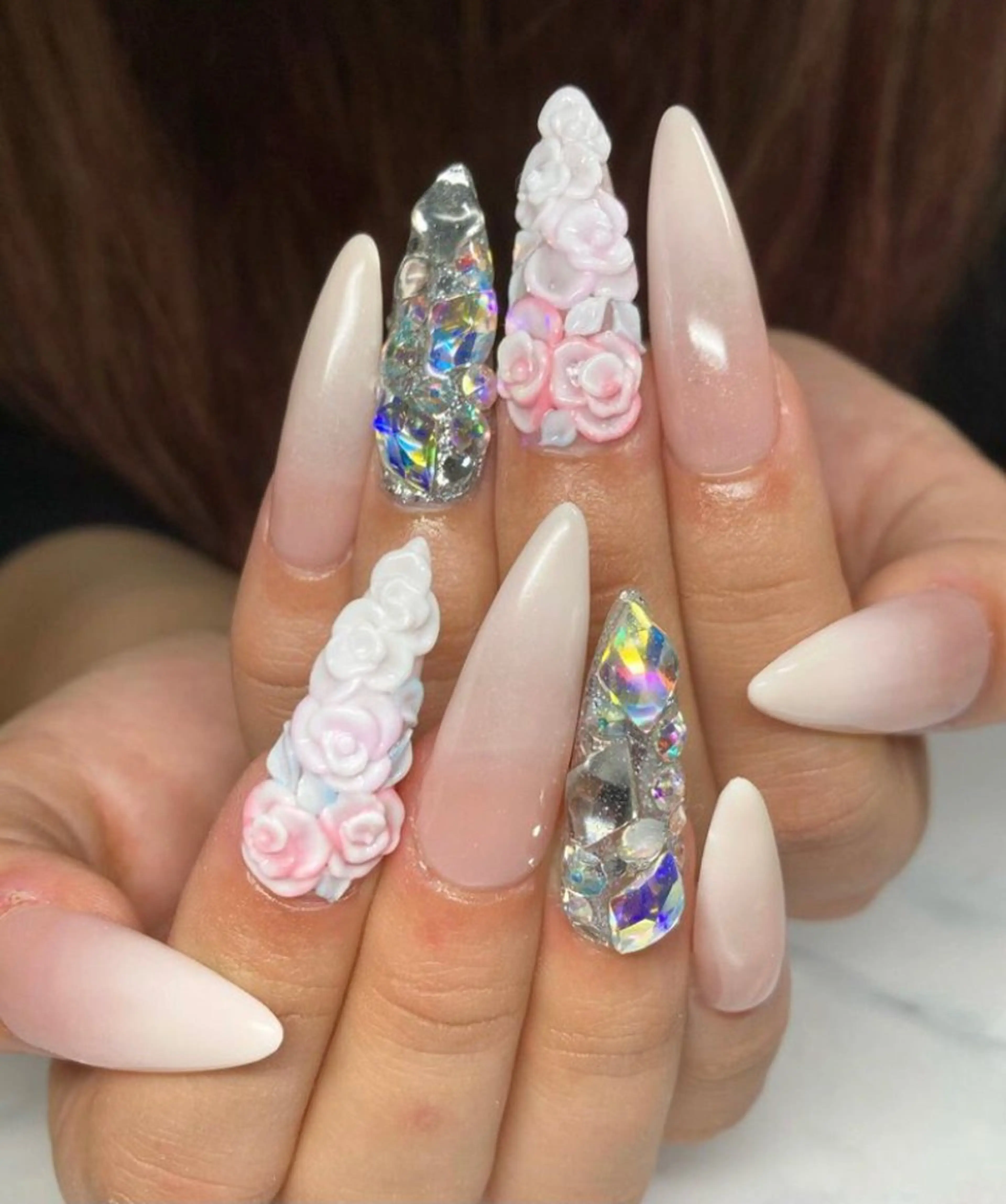 ❤️スカルプ4本アート10,500円❤️22時までだからお仕事終わりからでも行けちゃうよ😊❤️の写真