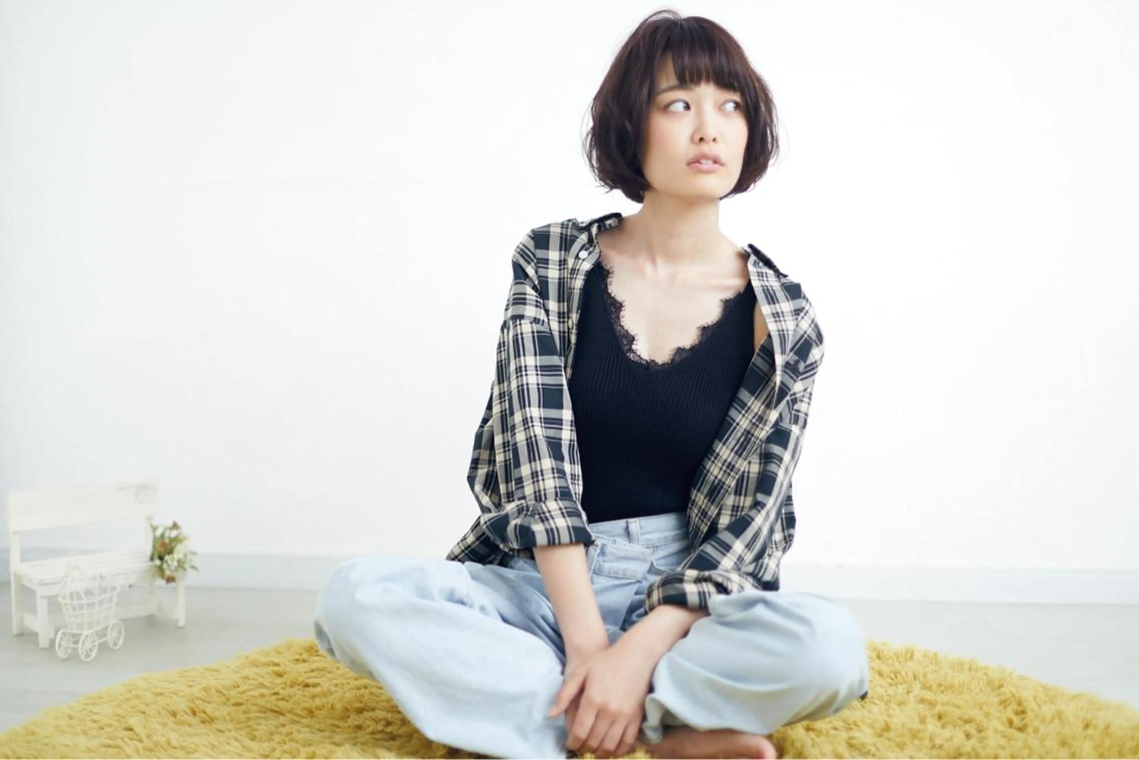 ショート カラー パーマ BEBE所属・ブリーチなし 透明感カラーKANAのヘアスタイル