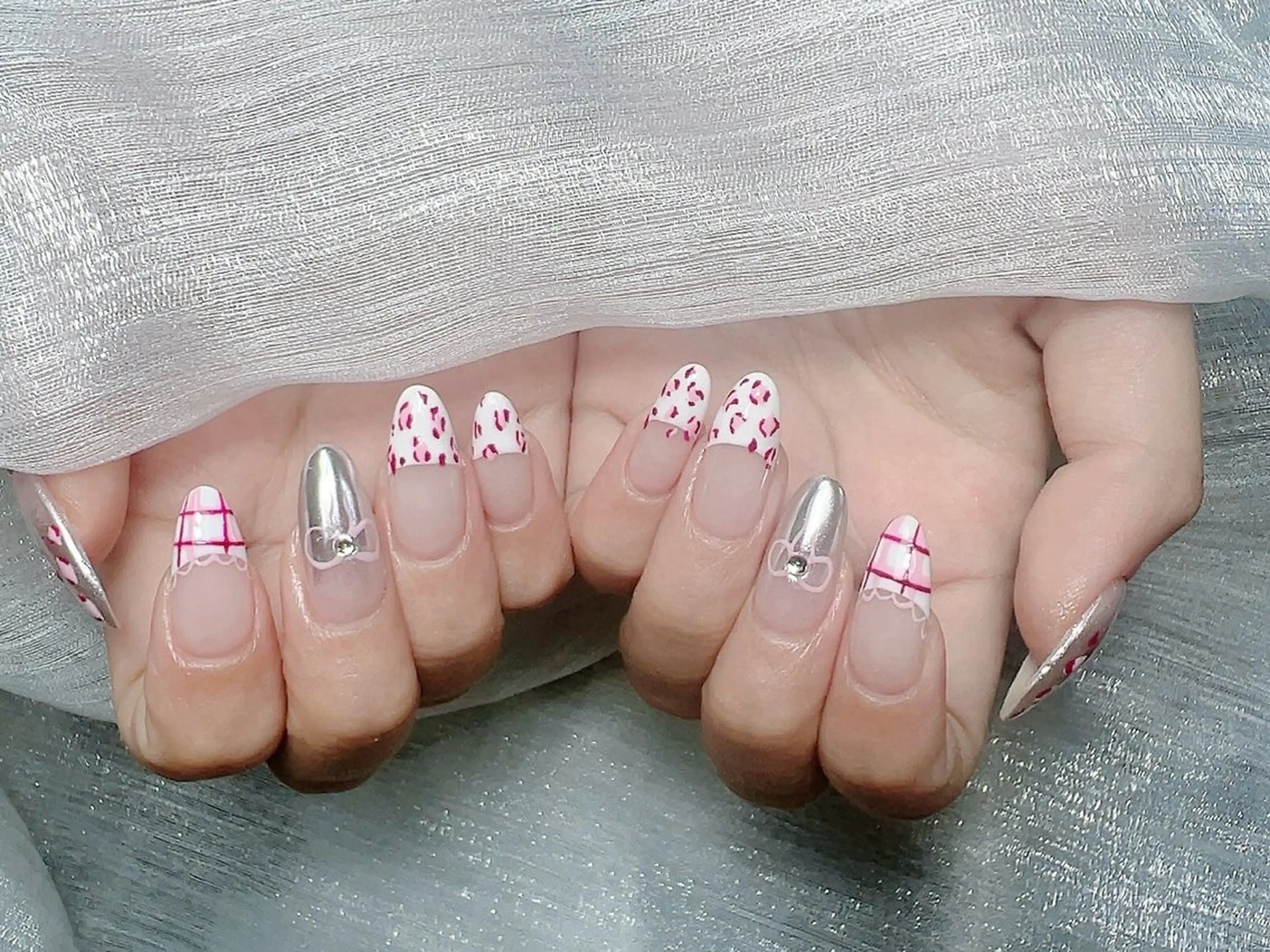 ネイル ハンドネイル ハンドケア るか 池袋のネイルデザイン