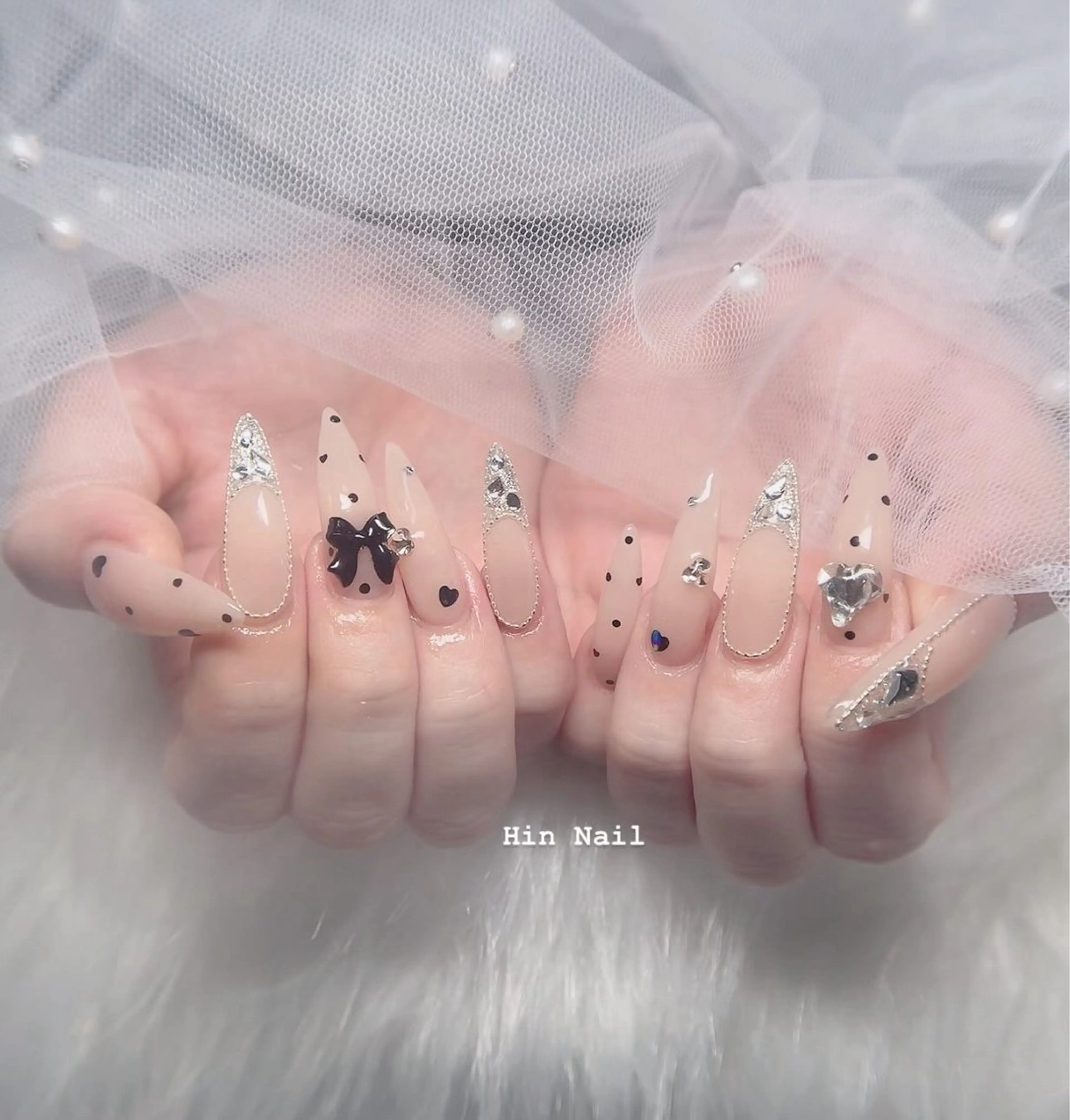 ネイル ハンドネイル HIN NAILのネイルデザイン