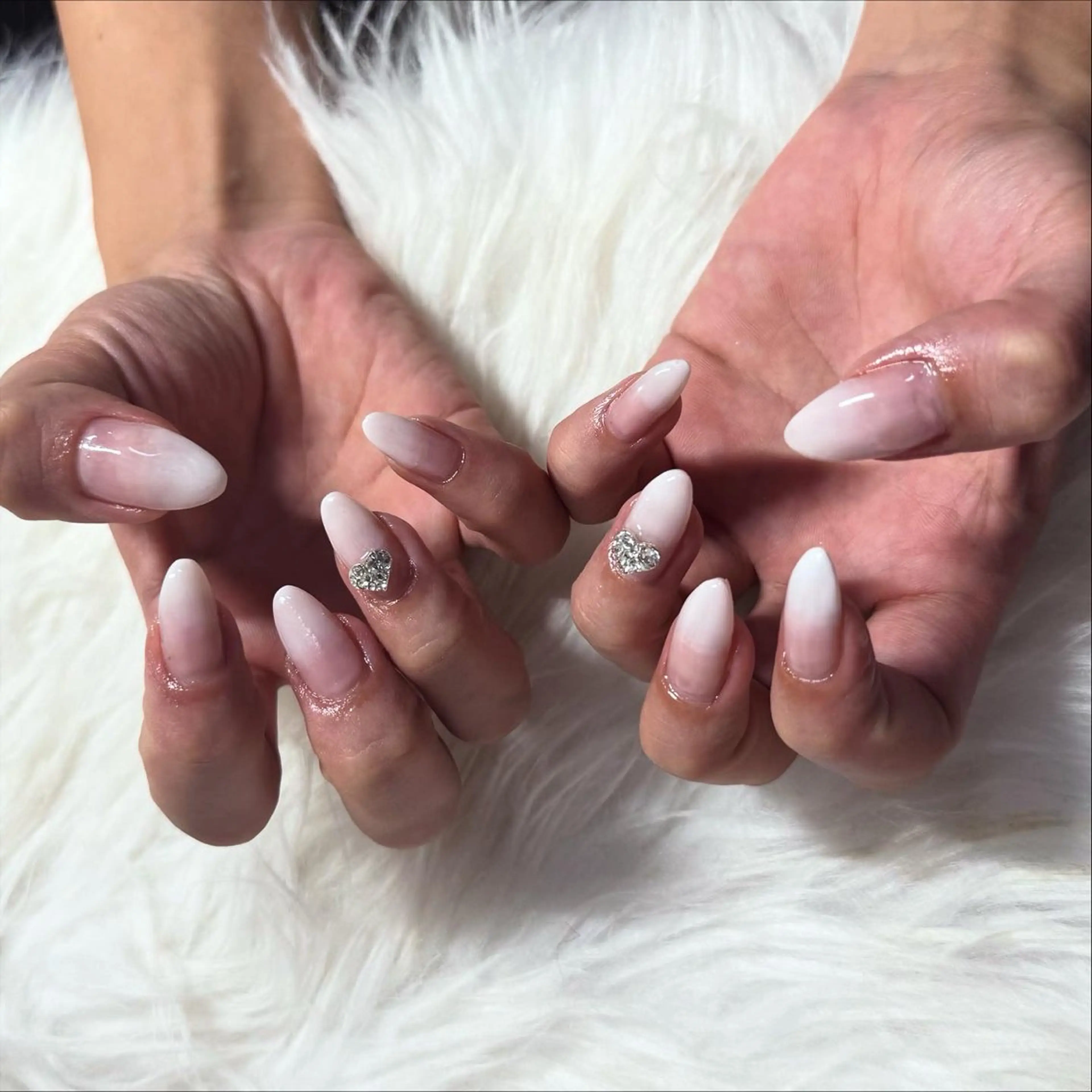 ミディアム ハンドネイル mao .のネイルデザイン