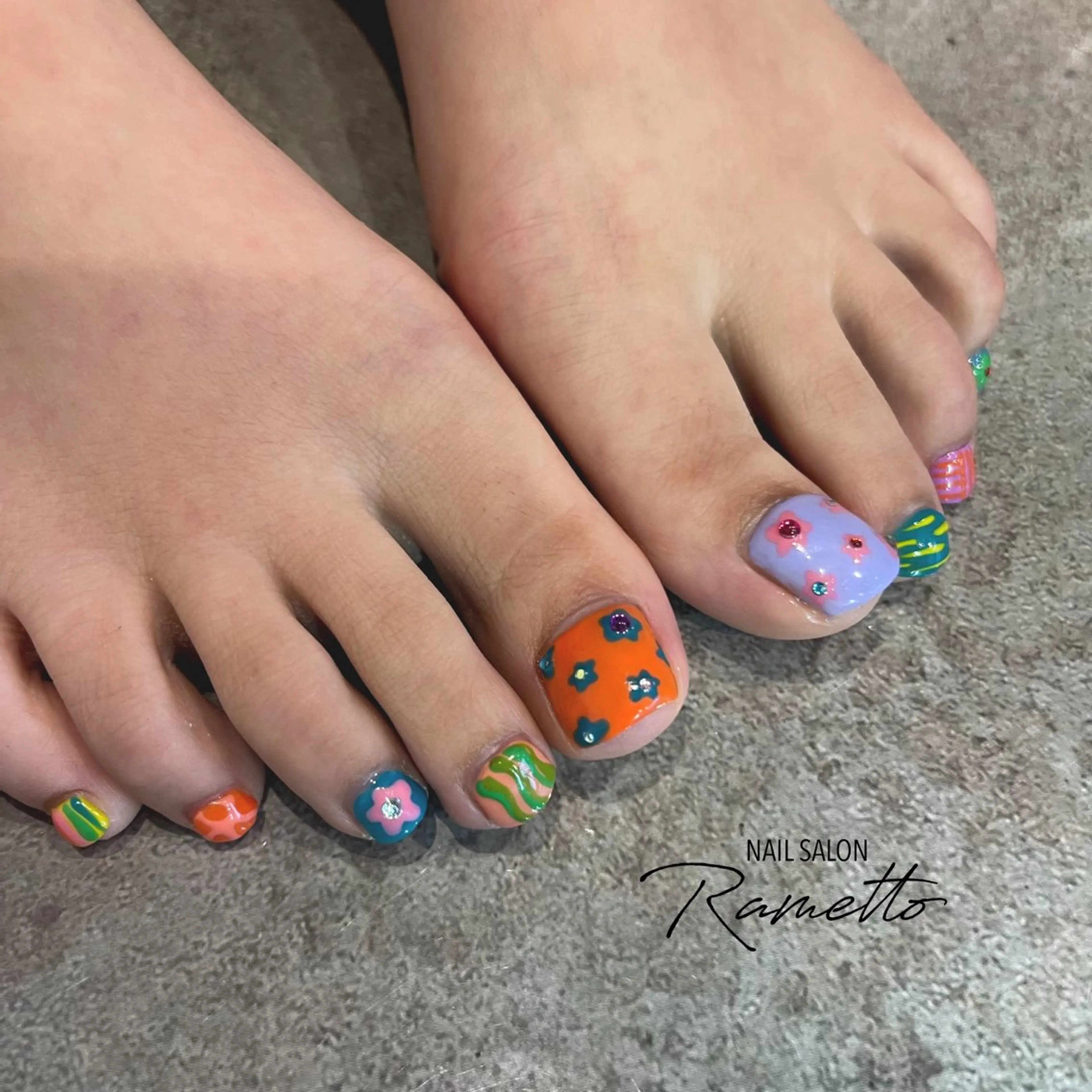 ネイル フットネイル NAILSALON Ramettoのネイルデザイン