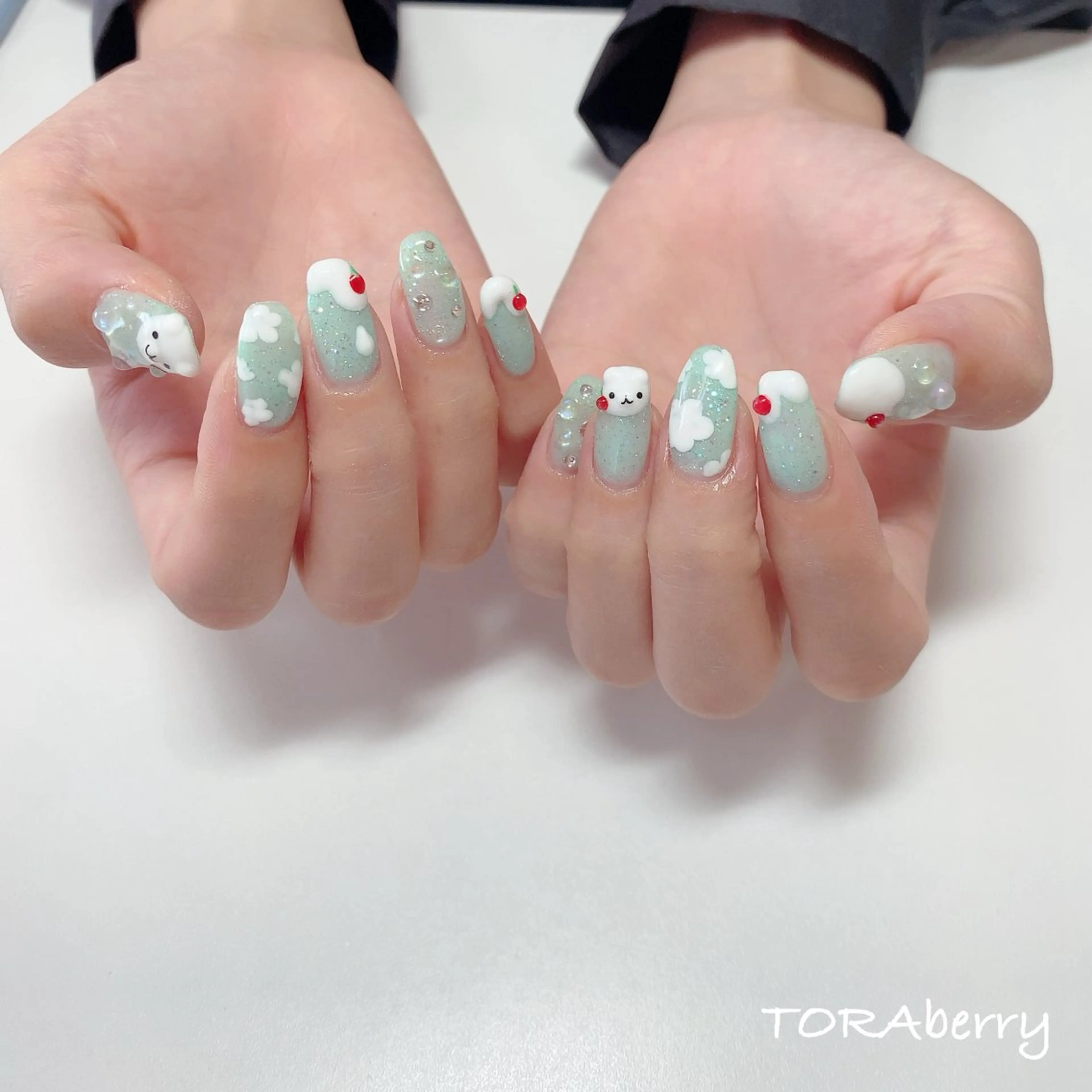 ネイル ハンドネイル ネイリスト なつみのネイルデザイン