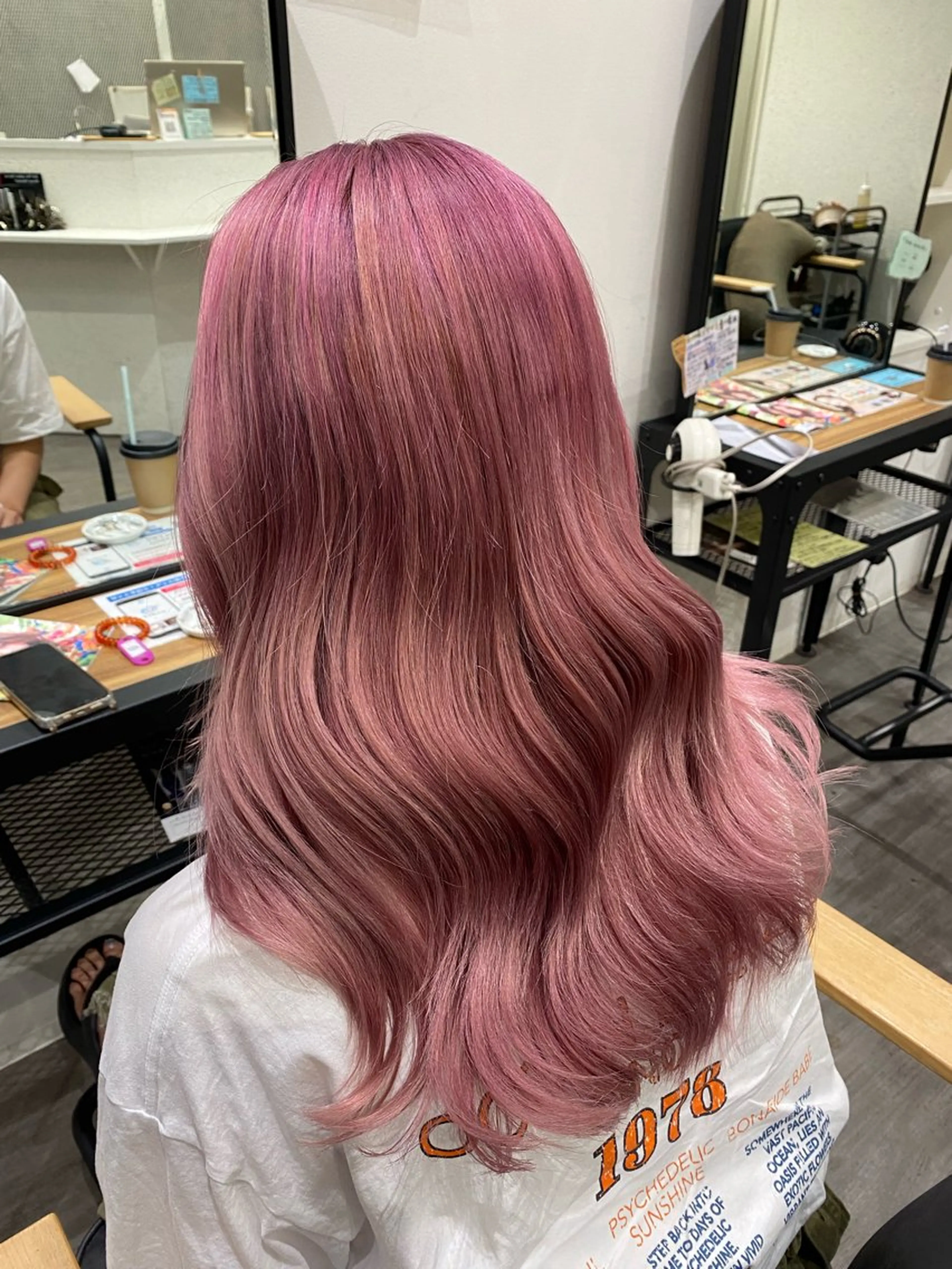 セミロング ヘアカラー cocotte🌿 amaneのマツエク・マツパデザイン