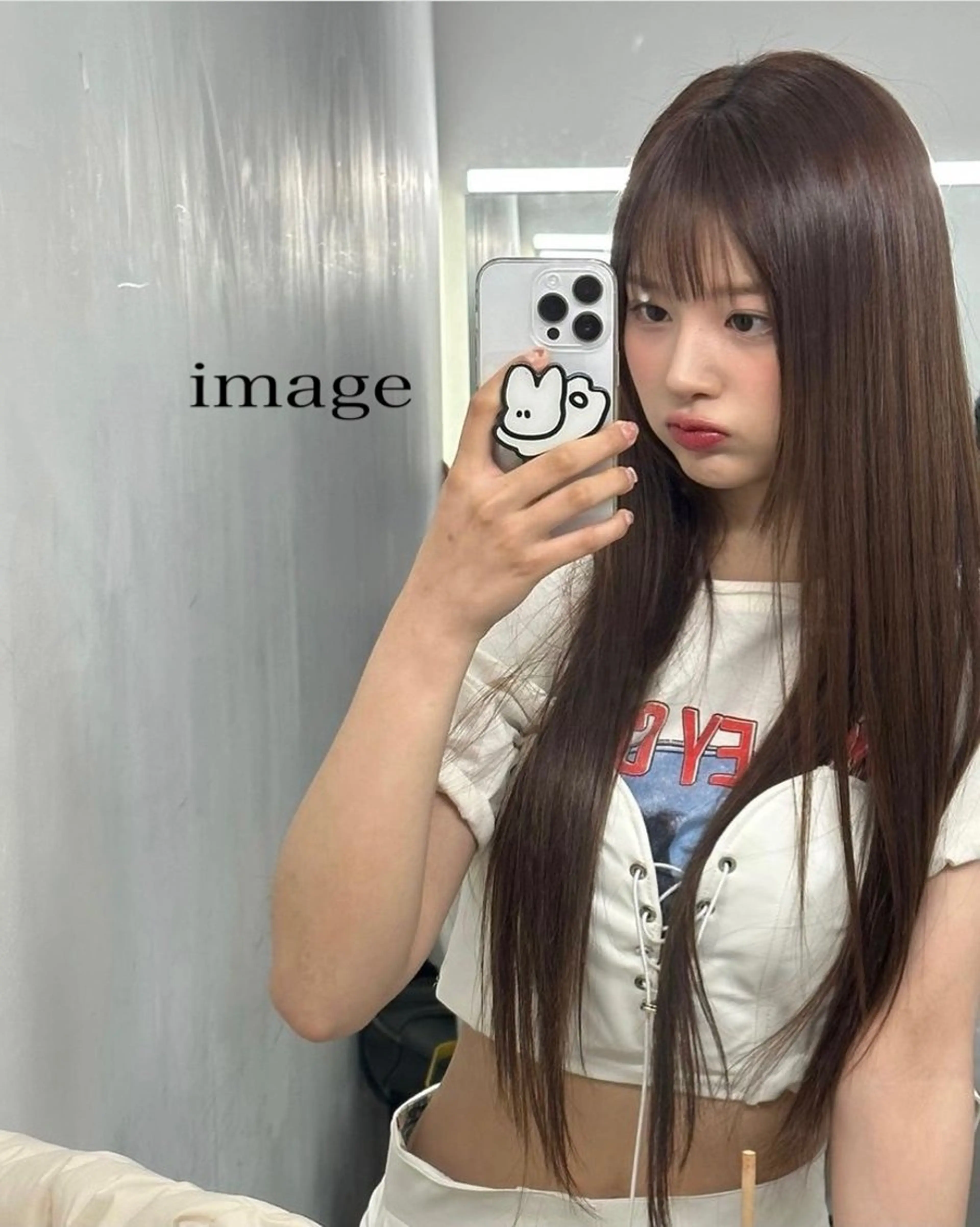 ロング 縮毛矯正 ミルクティーベージュ 暖色カラー/池田麻帆のヘアスタイル