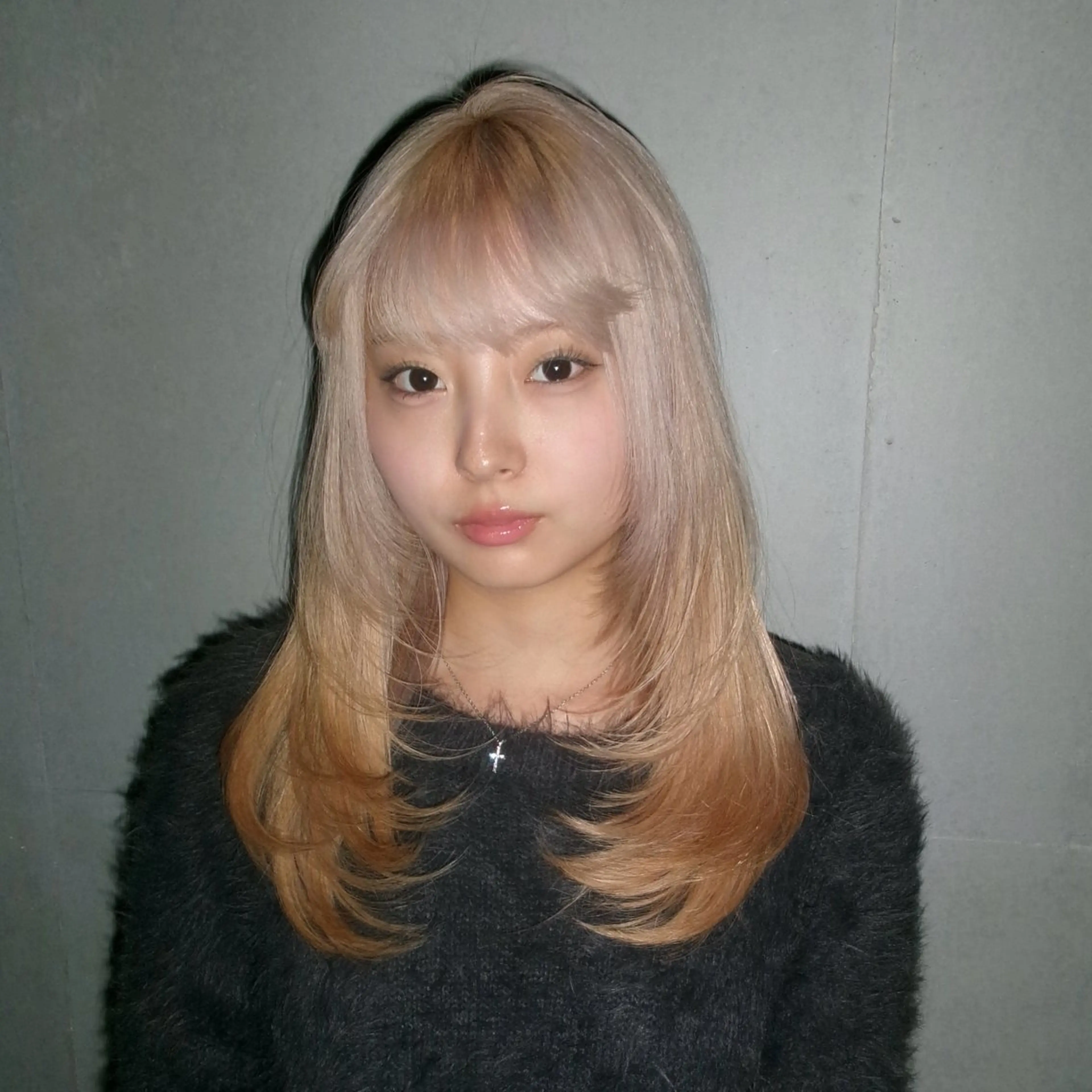 セミロング カラー ブロンド ホワイトブロンド レイヤーカット 🎀レイヤー/ カラー🐕🦺anのヘアスタイル