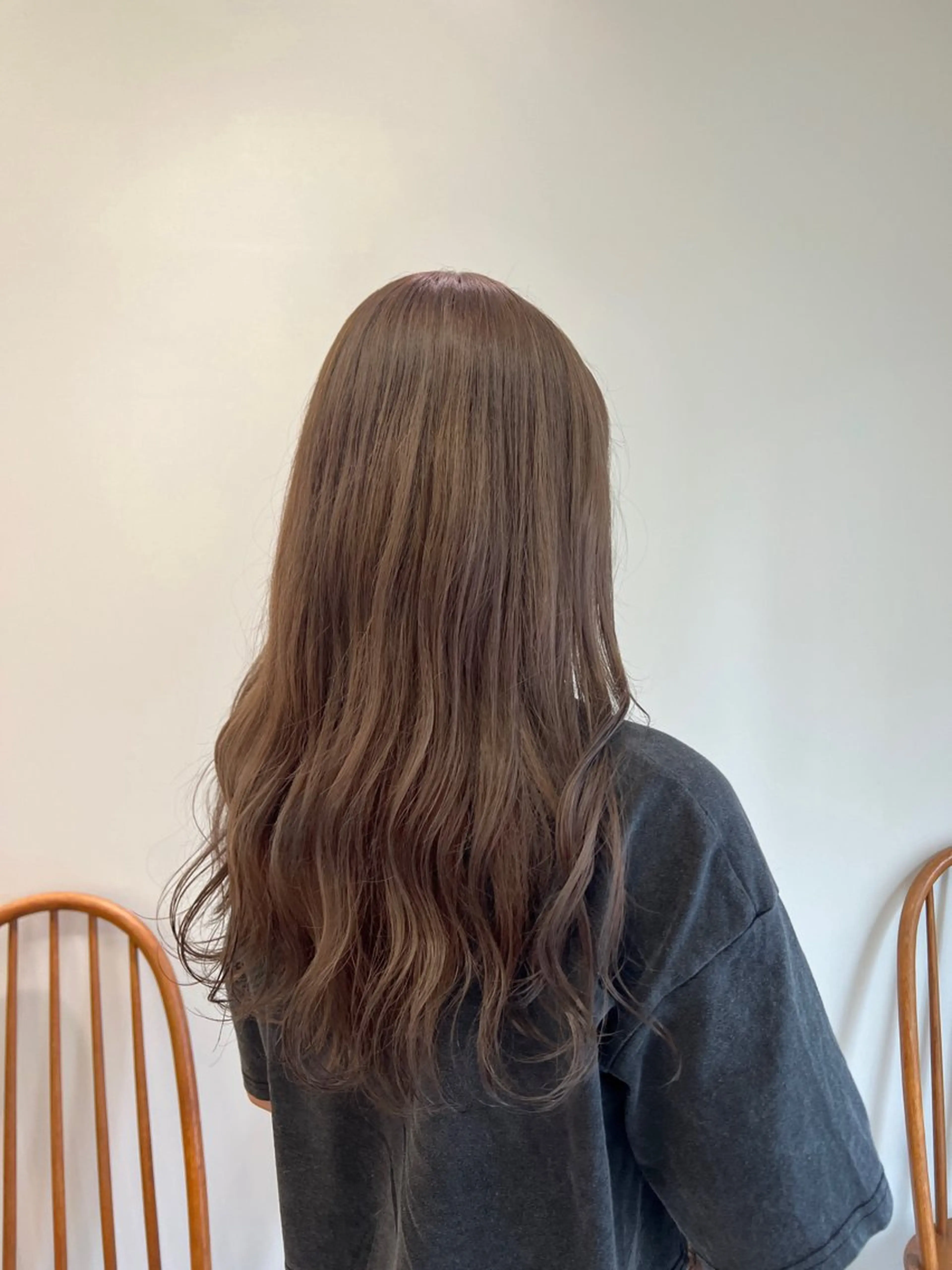 ロング カラー ベージュカラー ブリーチ 透明感カラー コノカ暖色カラー/ 透明感カラーのヘアスタイル